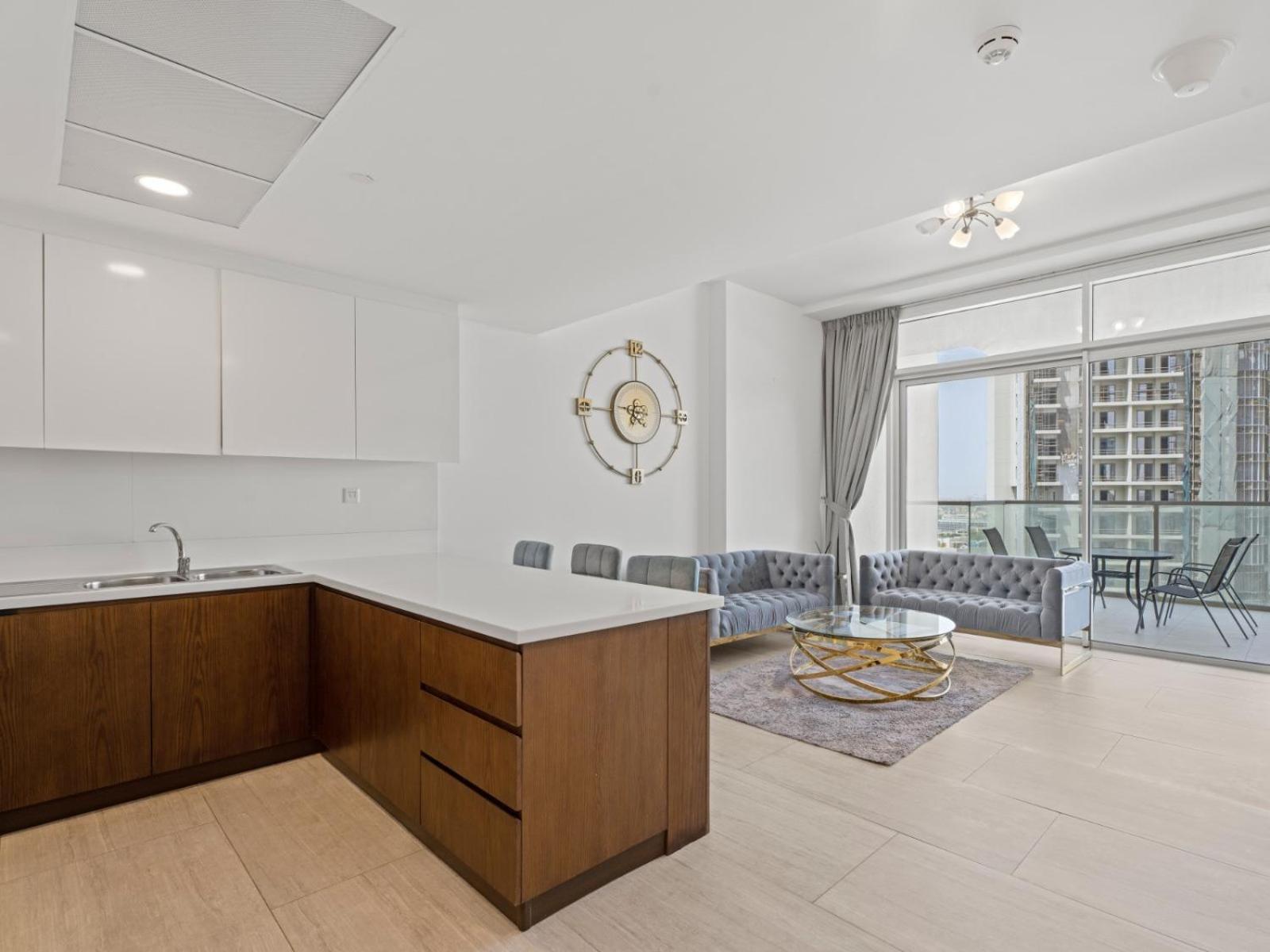 Spacious And Cozy 1bdr In Hameni Dubai