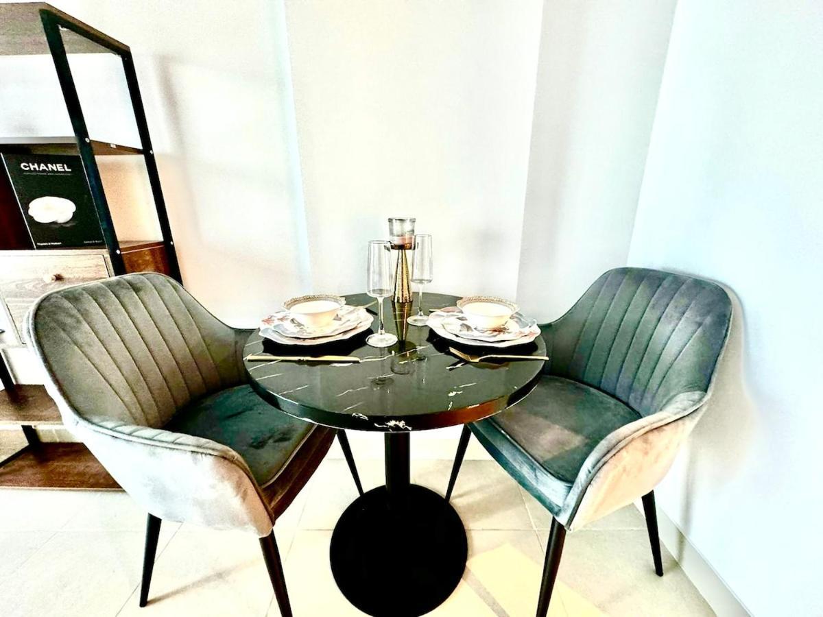 Lux Boulevard Cen 5min Walk Mall,burh Apartment *