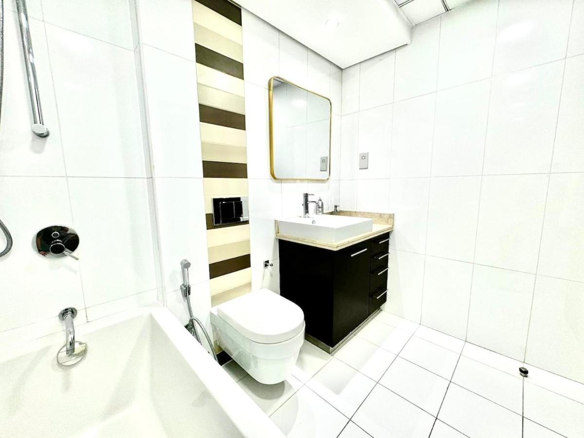 Apartment Lux Boulevard Cen 5min Walk Mall,burh *