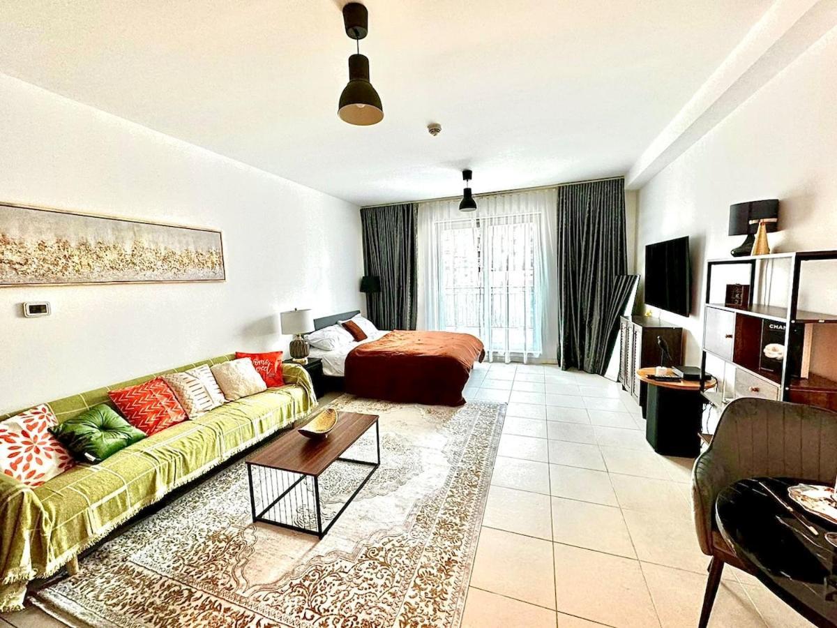 Apartment Lux Boulevard Cen 5min Walk Mall,burh