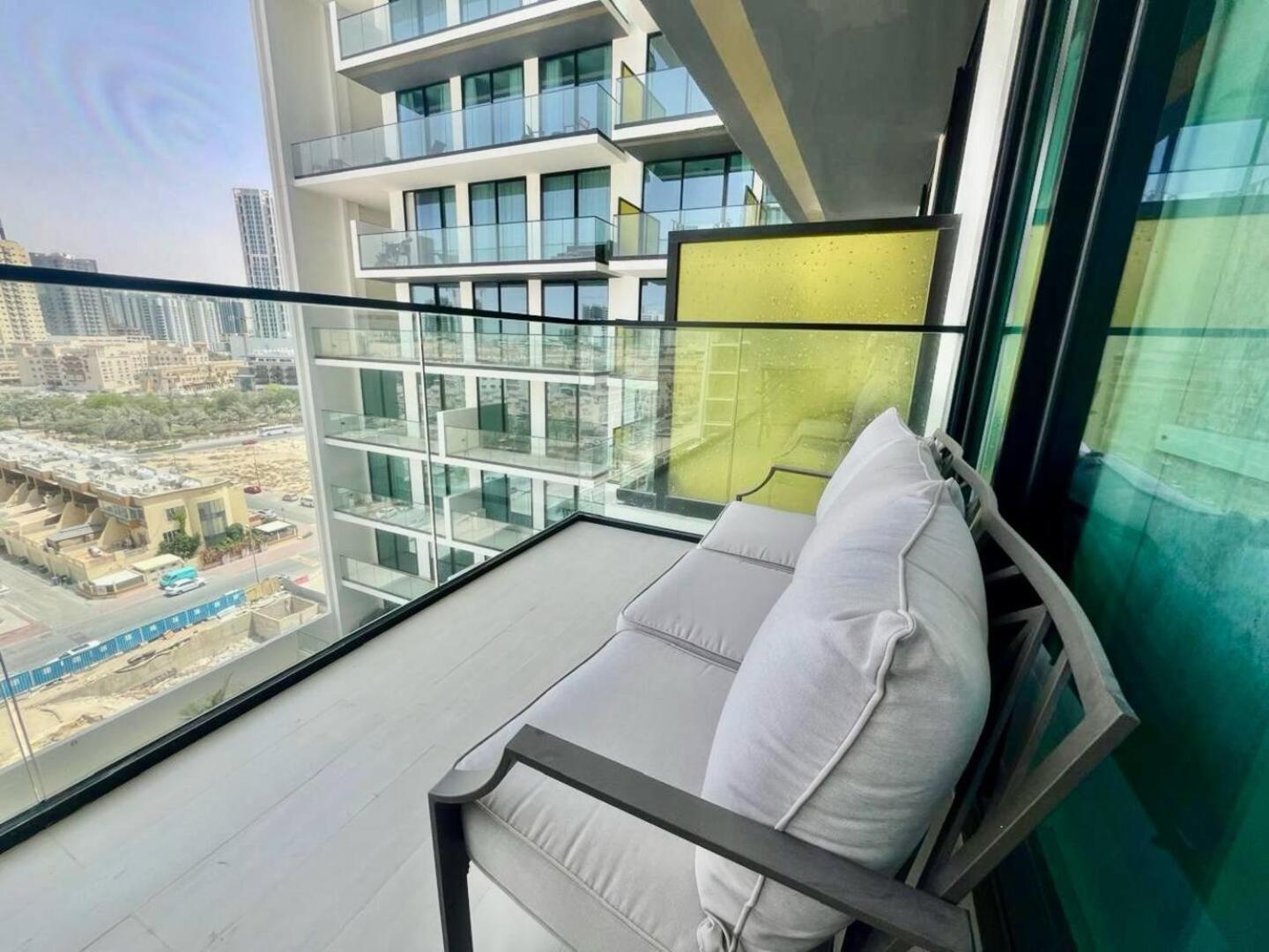Refined 1br Urban Nest In Binghatti Amber! Dubai