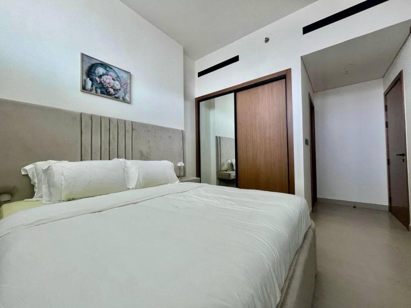 Refined 1br Urban Nest In Binghatti Amber! * Dubai