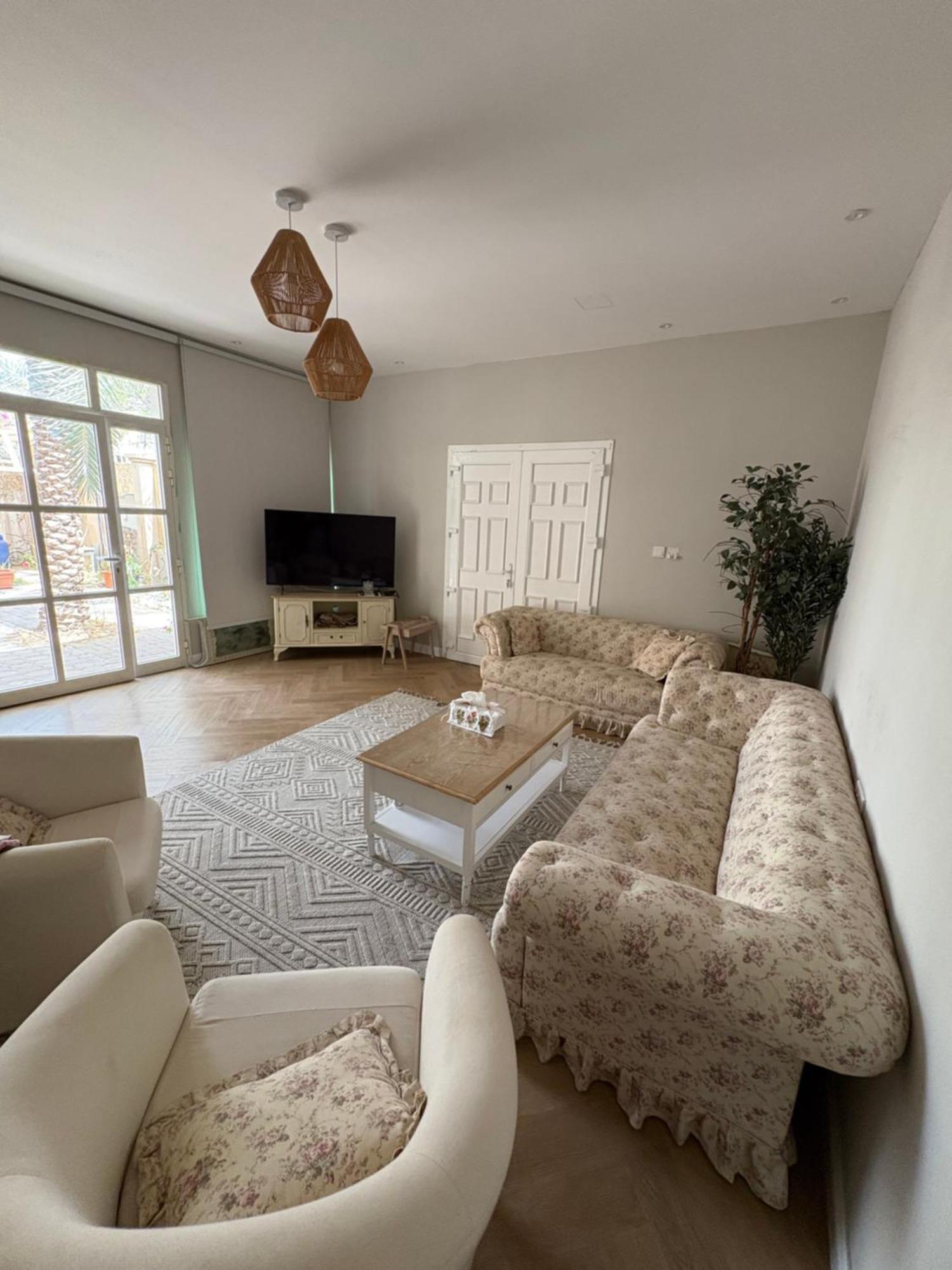 Barsha South Cozy Holiday home Dubai