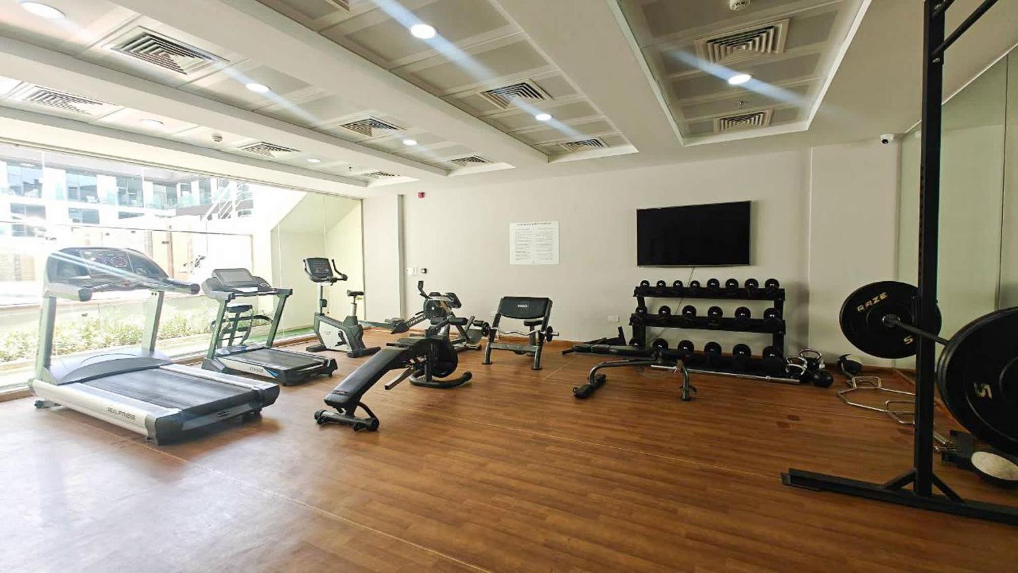 Lovely And Spacious 1 Bedroom In Divine Residences *