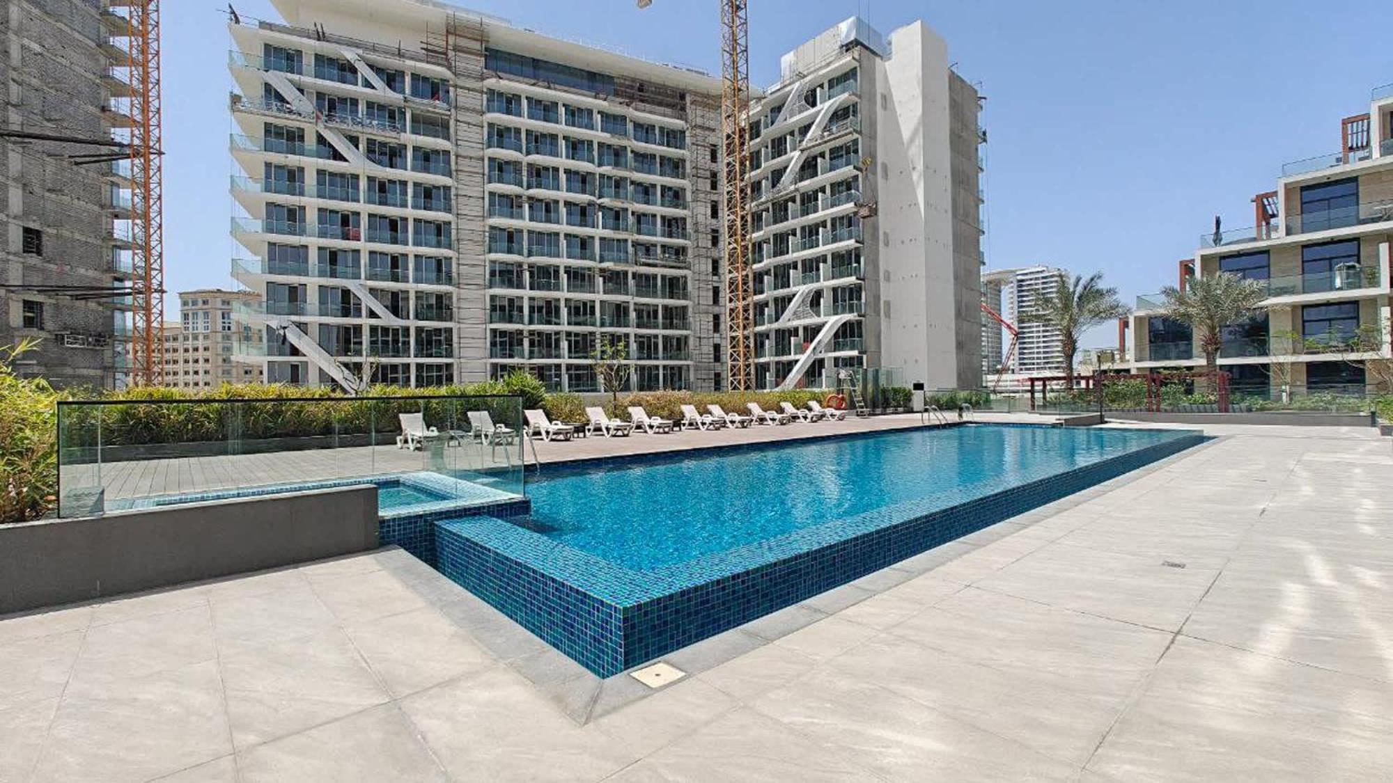 Lovely And Spacious 1 Bedroom In Divine Residences Apartment *