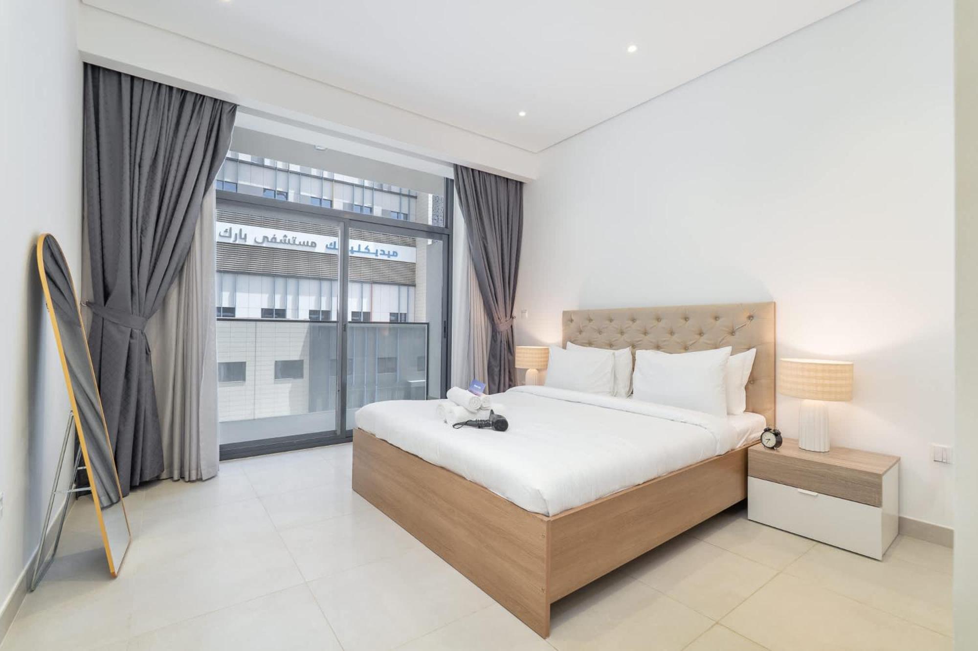 Lovely And Spacious 1 Bedroom In Divine Residences