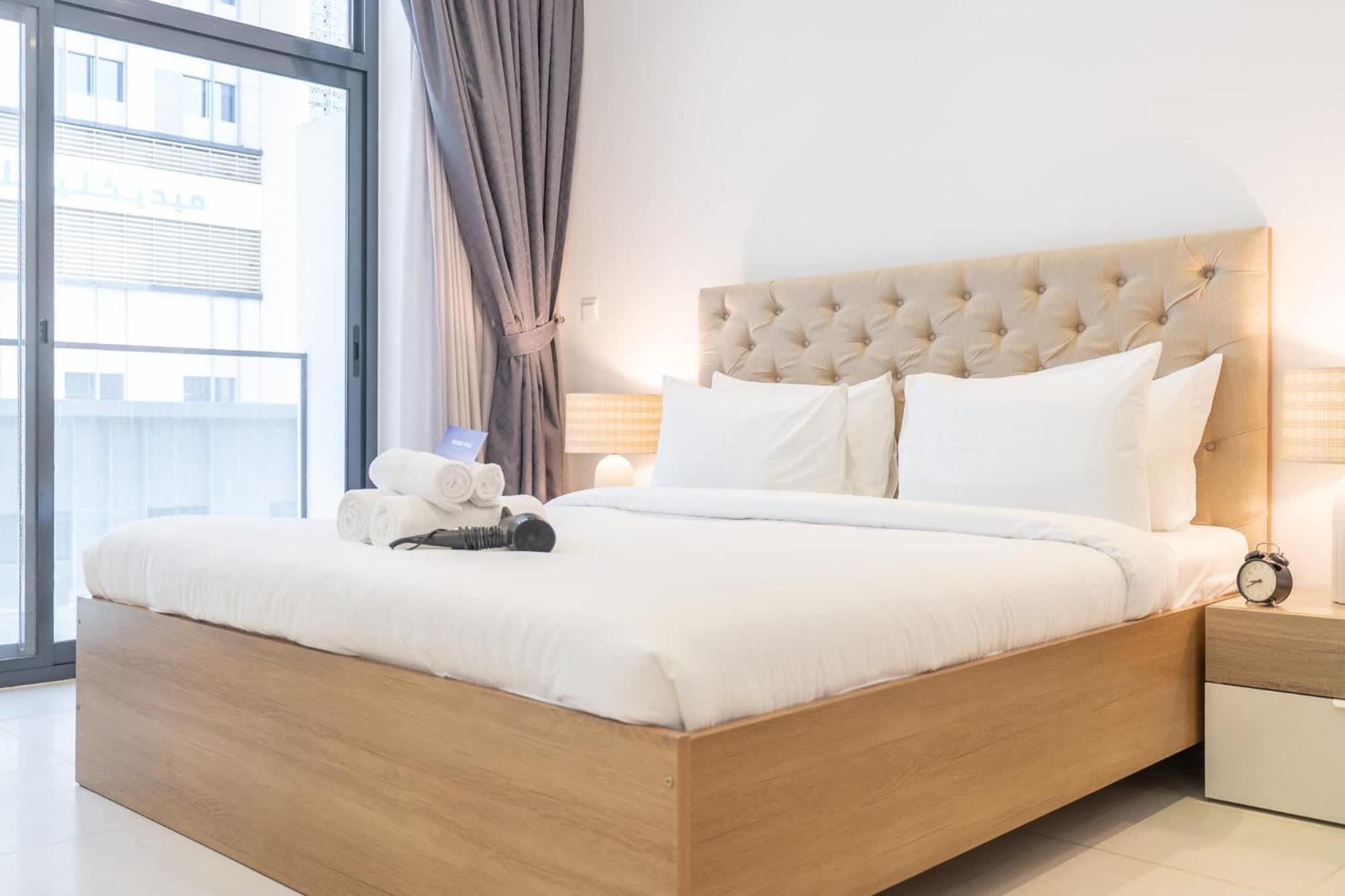 Lovely And Spacious 1 Bedroom In Divine Residences