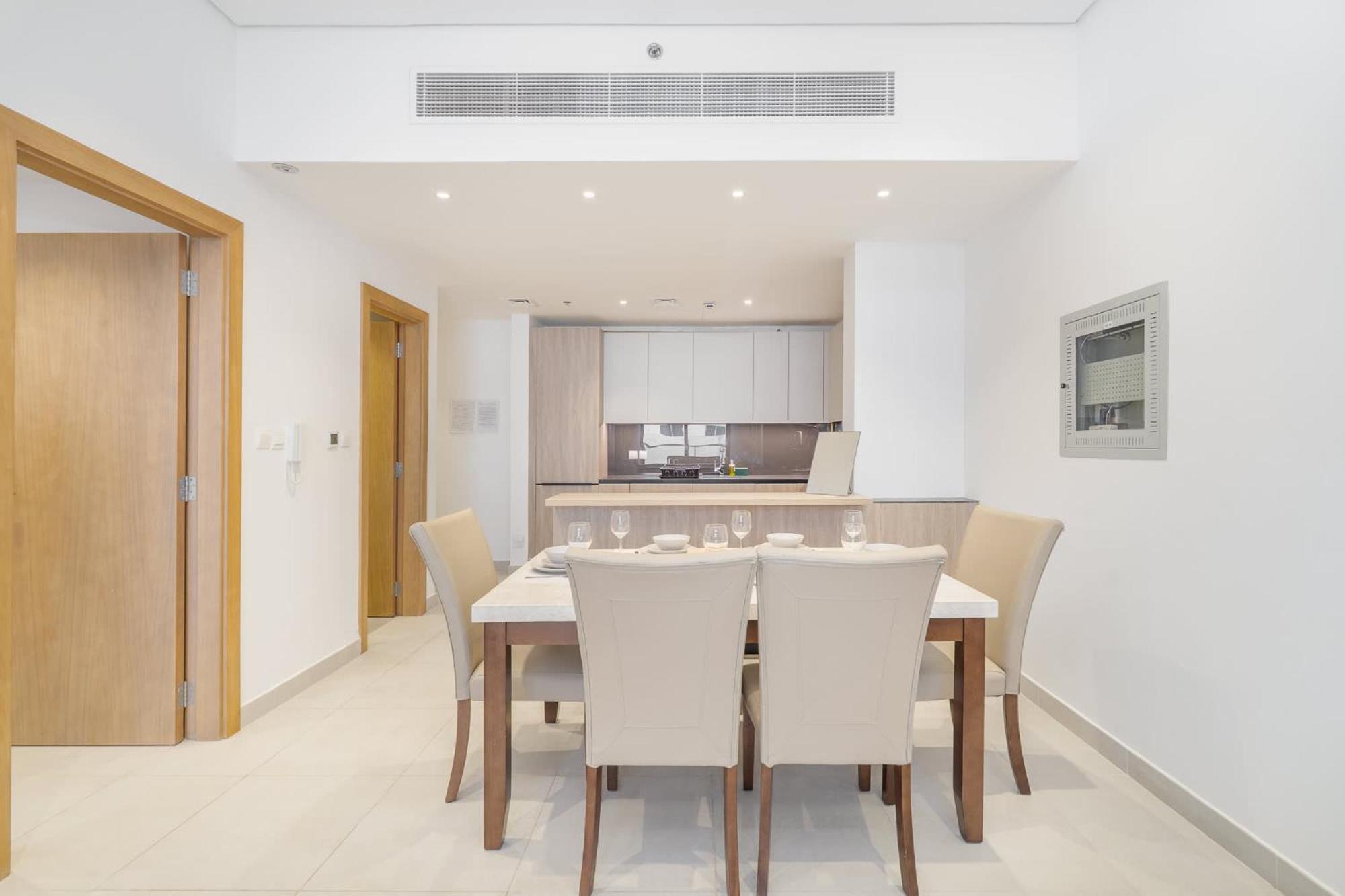 Lovely And Spacious 1 Bedroom In Divine Residences * Dubai