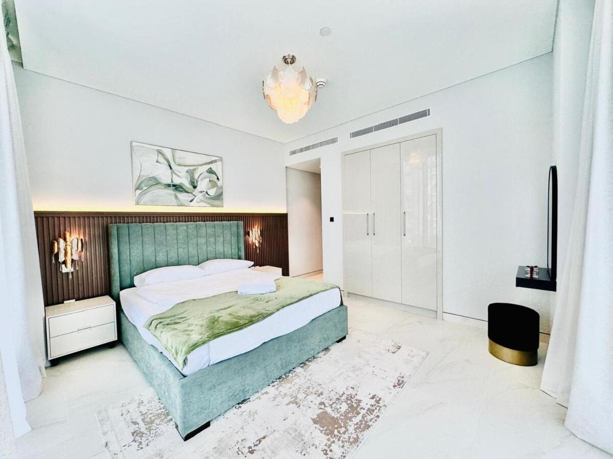 Burj Khalifa View Modern 2br Cvg Dubai