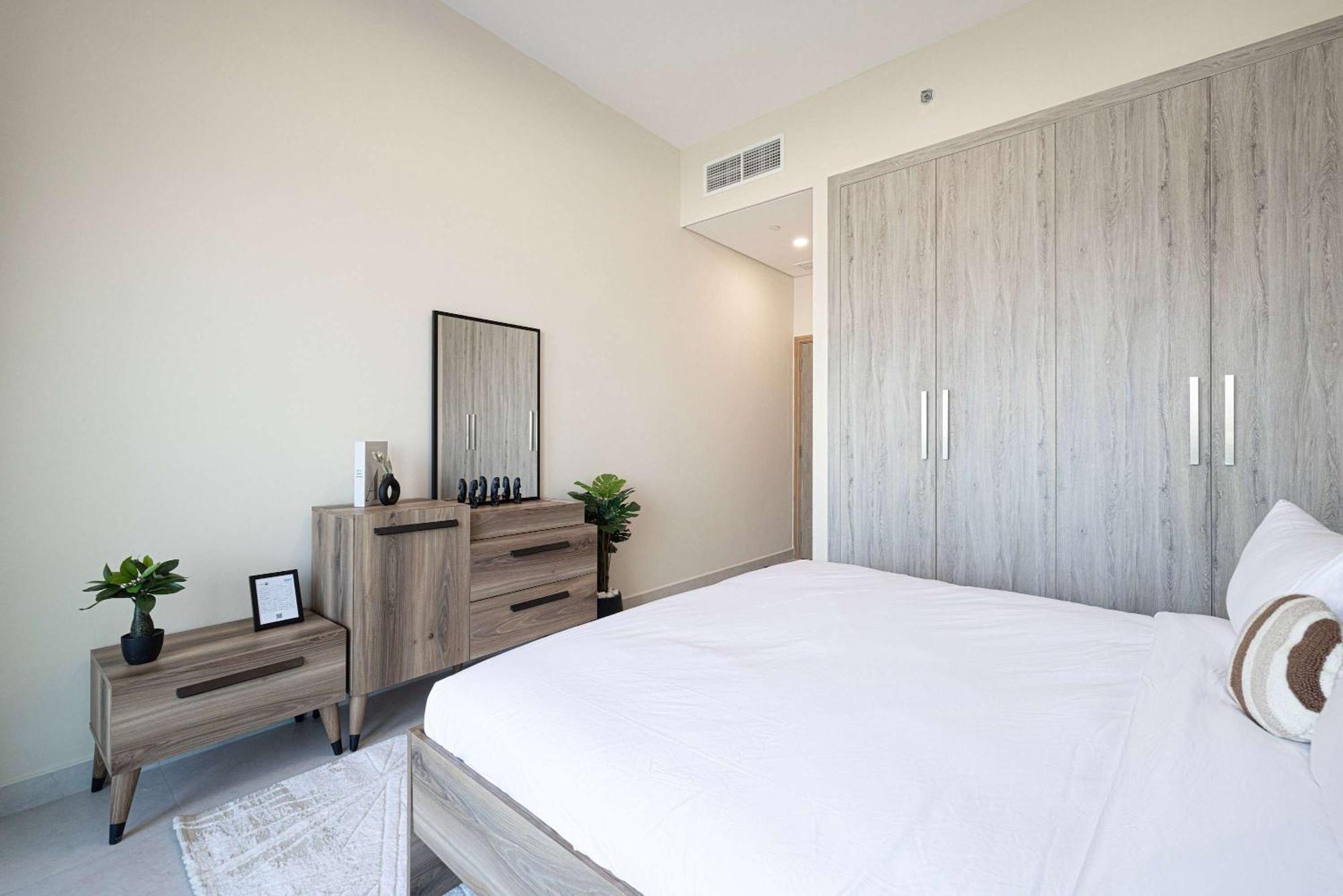 Urban 1br View In The Bay Business Bay