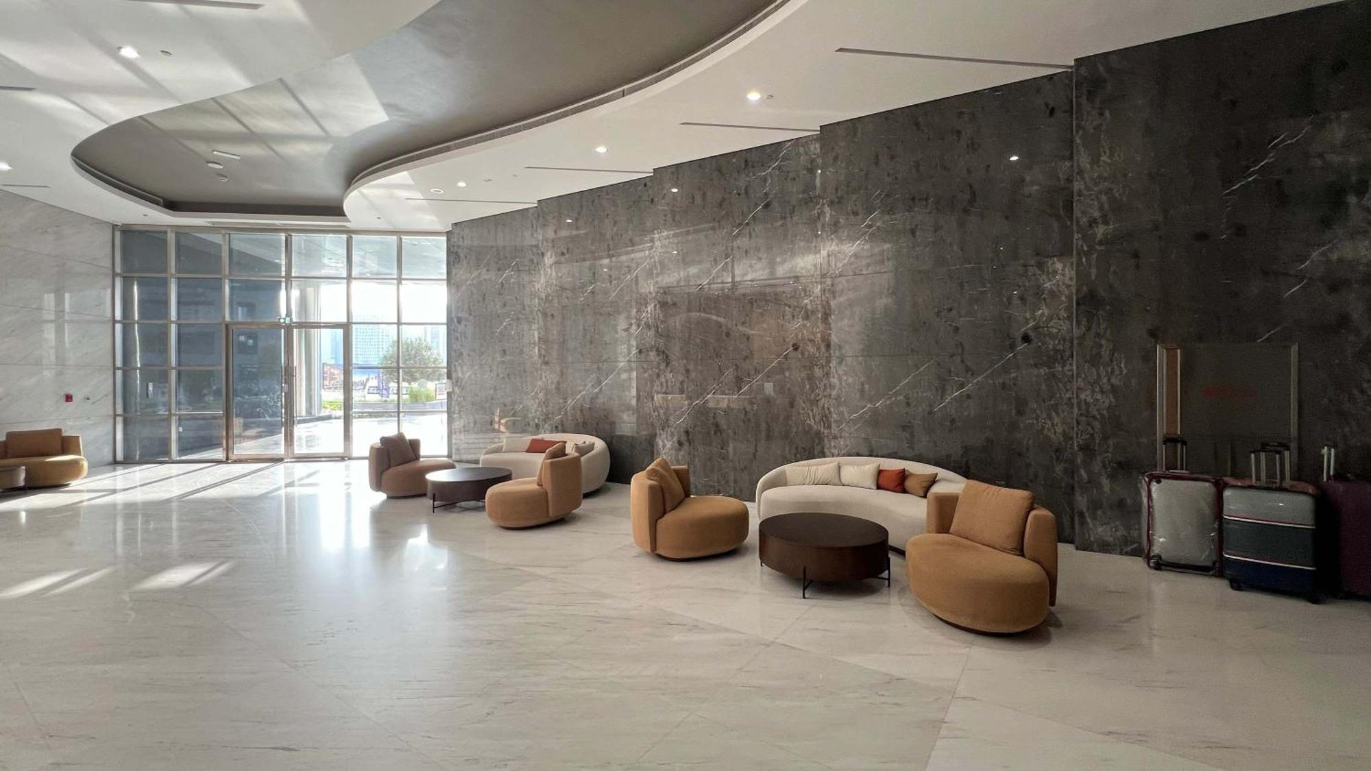 Urban 1br View In The Bay Business Bay
