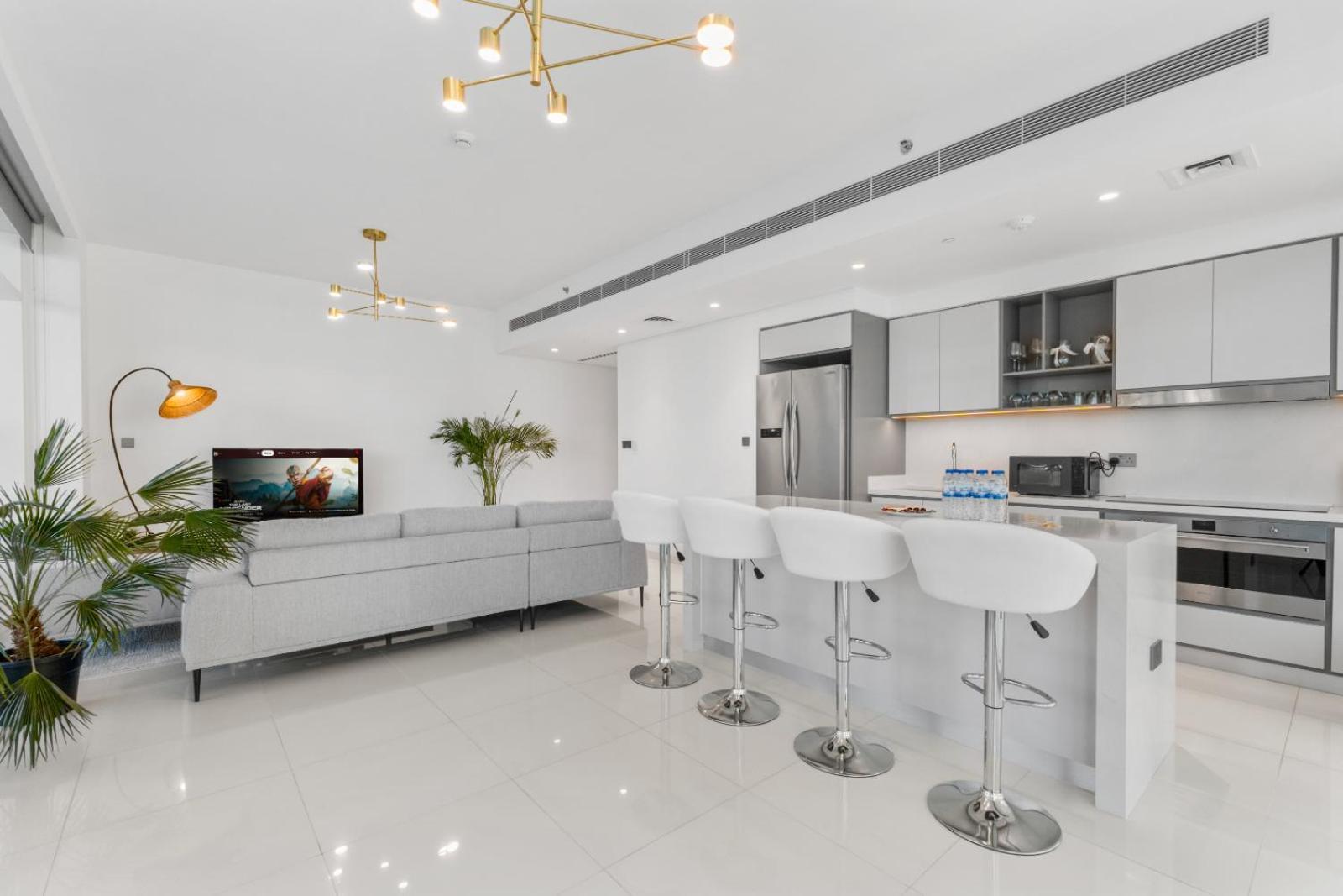 Apartment Full Sea View & Skyline - 4br Lux Beachfront Dubai