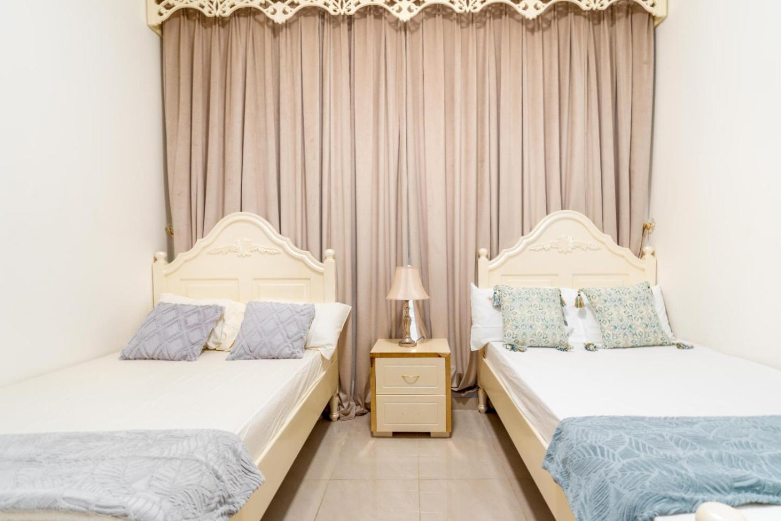 Ocean View Luxury 3br Duplex At Ajman Corniche
