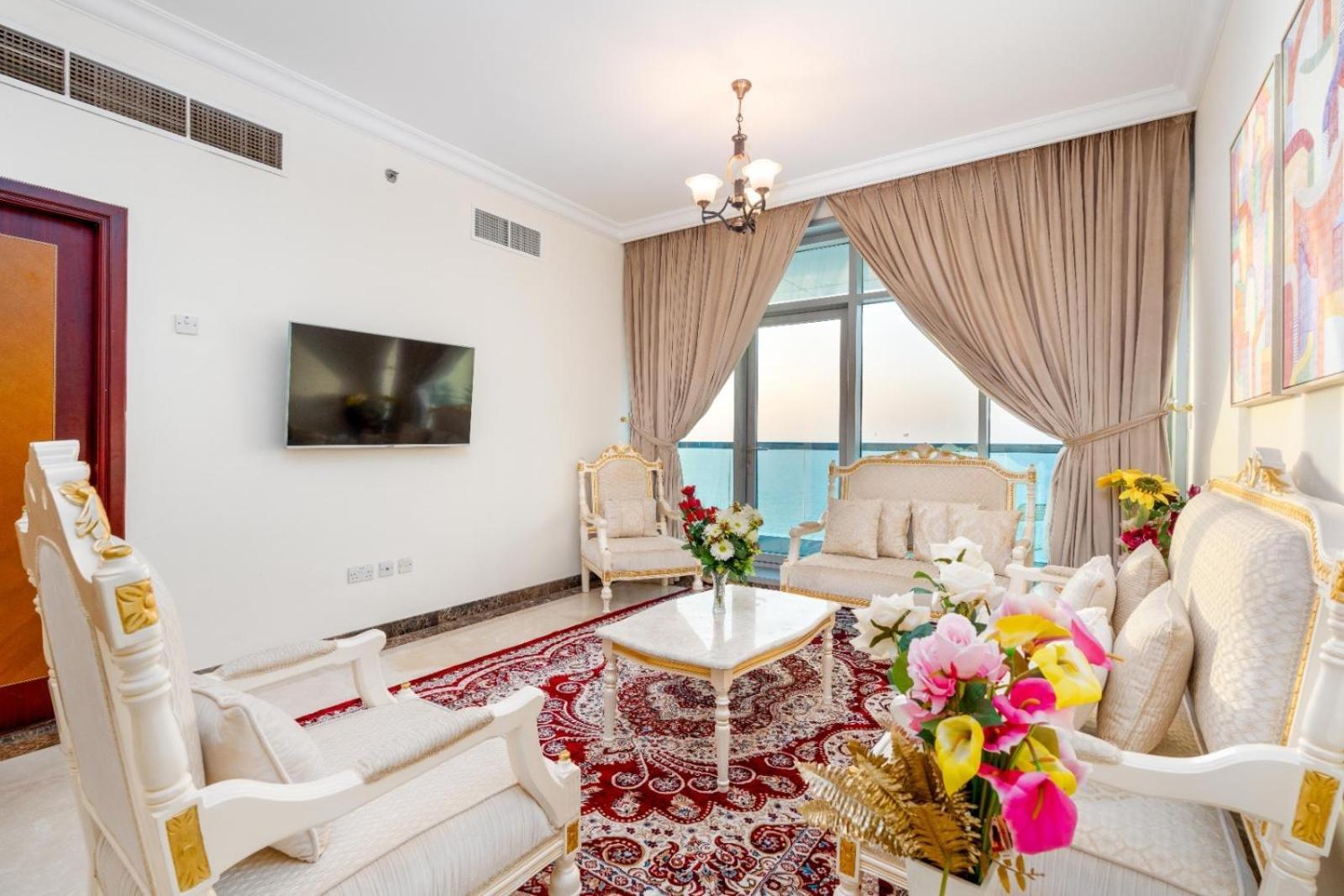 Ocean View Luxury 3br Duplex At Ajman Corniche * Dubai