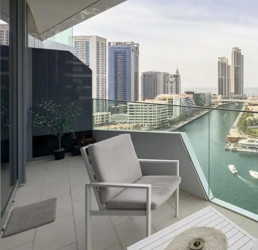 Luxury 1 Bedroom In Stella Maris, Full Marina View Dubai