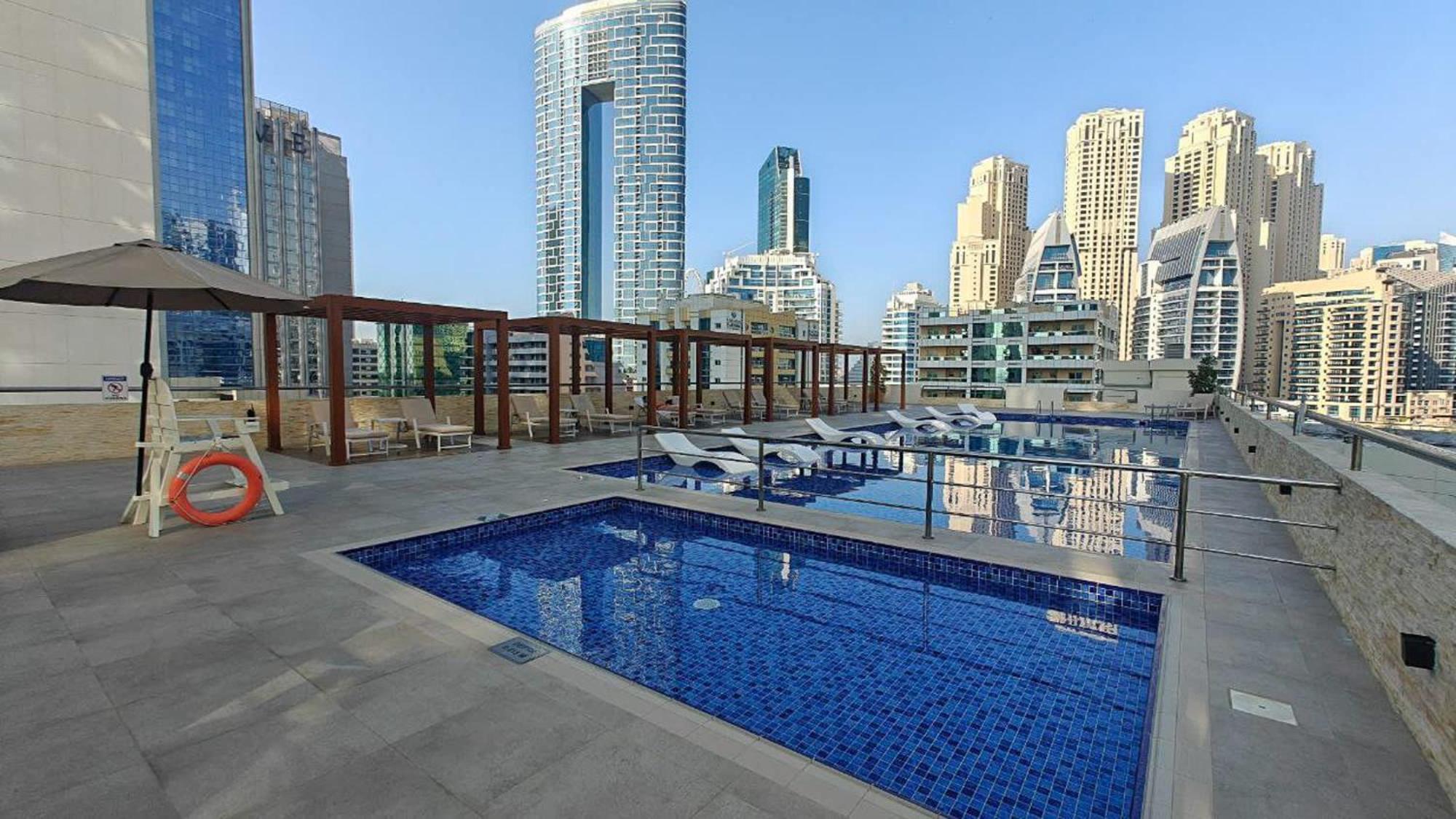 Lovely And Spacious 1br In Dec Tower Near Marina Walk * Dubai