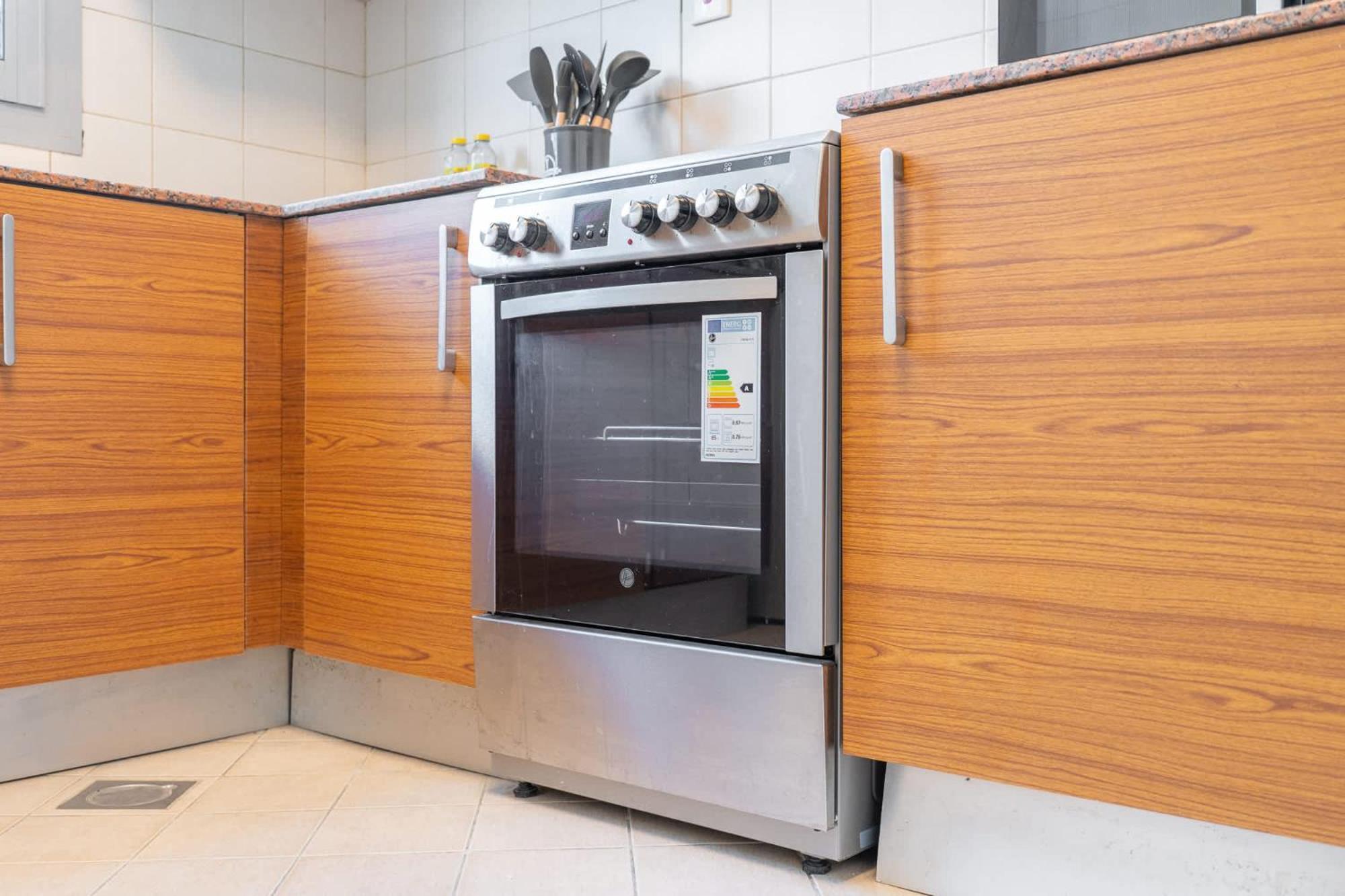 Lovely And Spacious 1br In Dec Tower Near Marina Walk Apartment Dubai