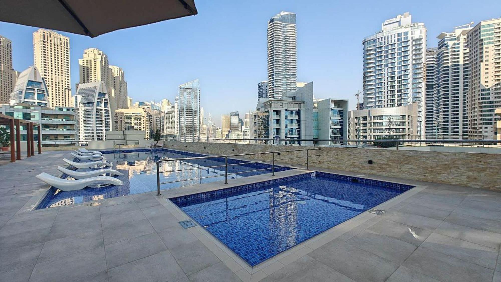 Apartment Lovely And Spacious 1br In Dec Tower Near Marina Walk
