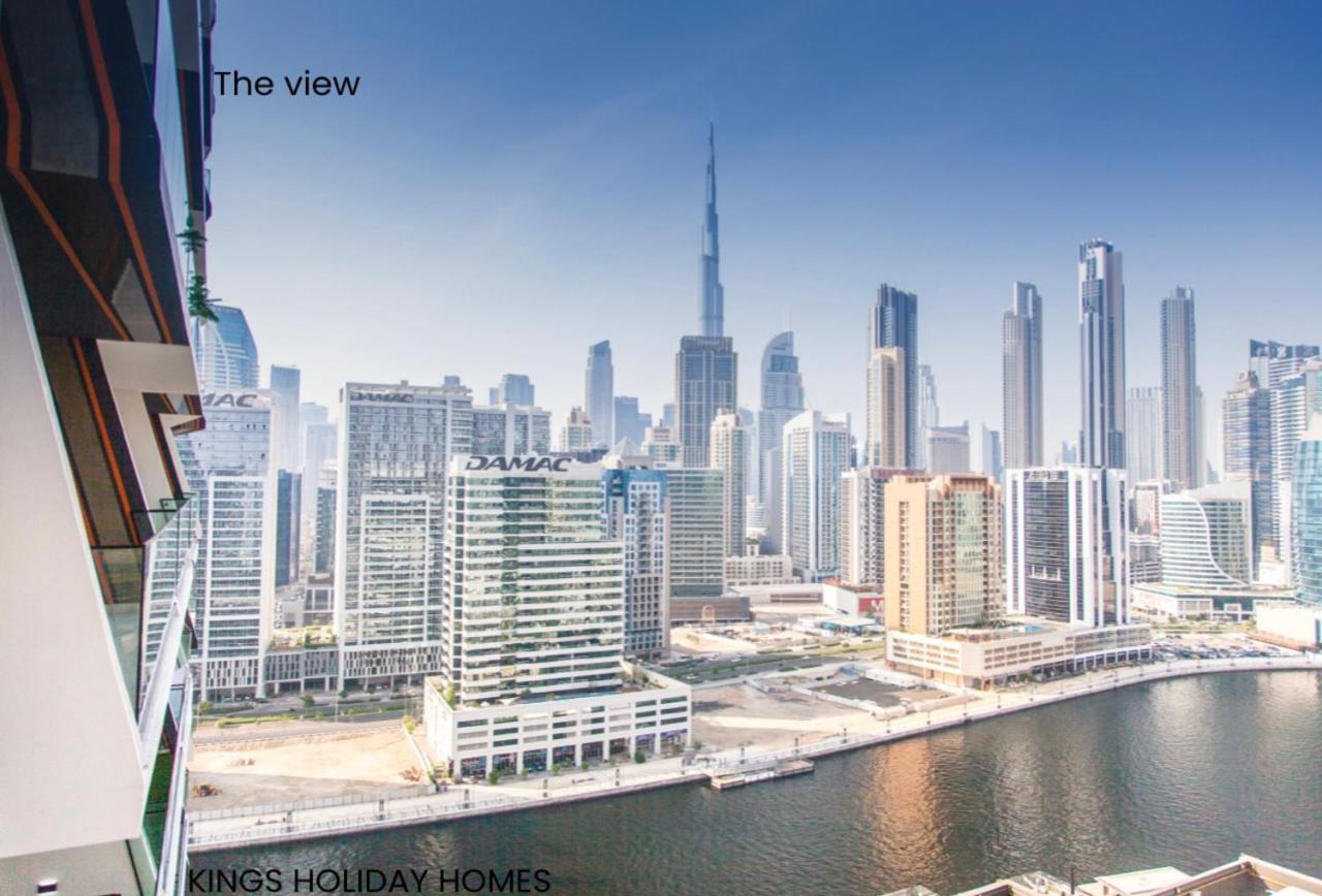 Guest house Binghatti Canal With Private Jacuzzi Burj Khalifa View Kings