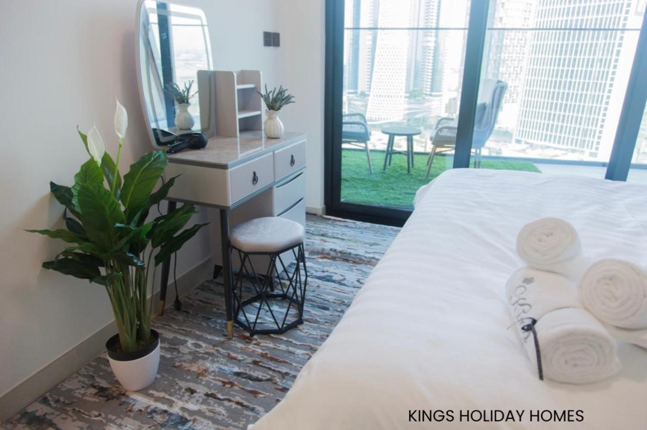 Guest house Binghatti Canal With Private Jacuzzi Burj Khalifa View Kings *