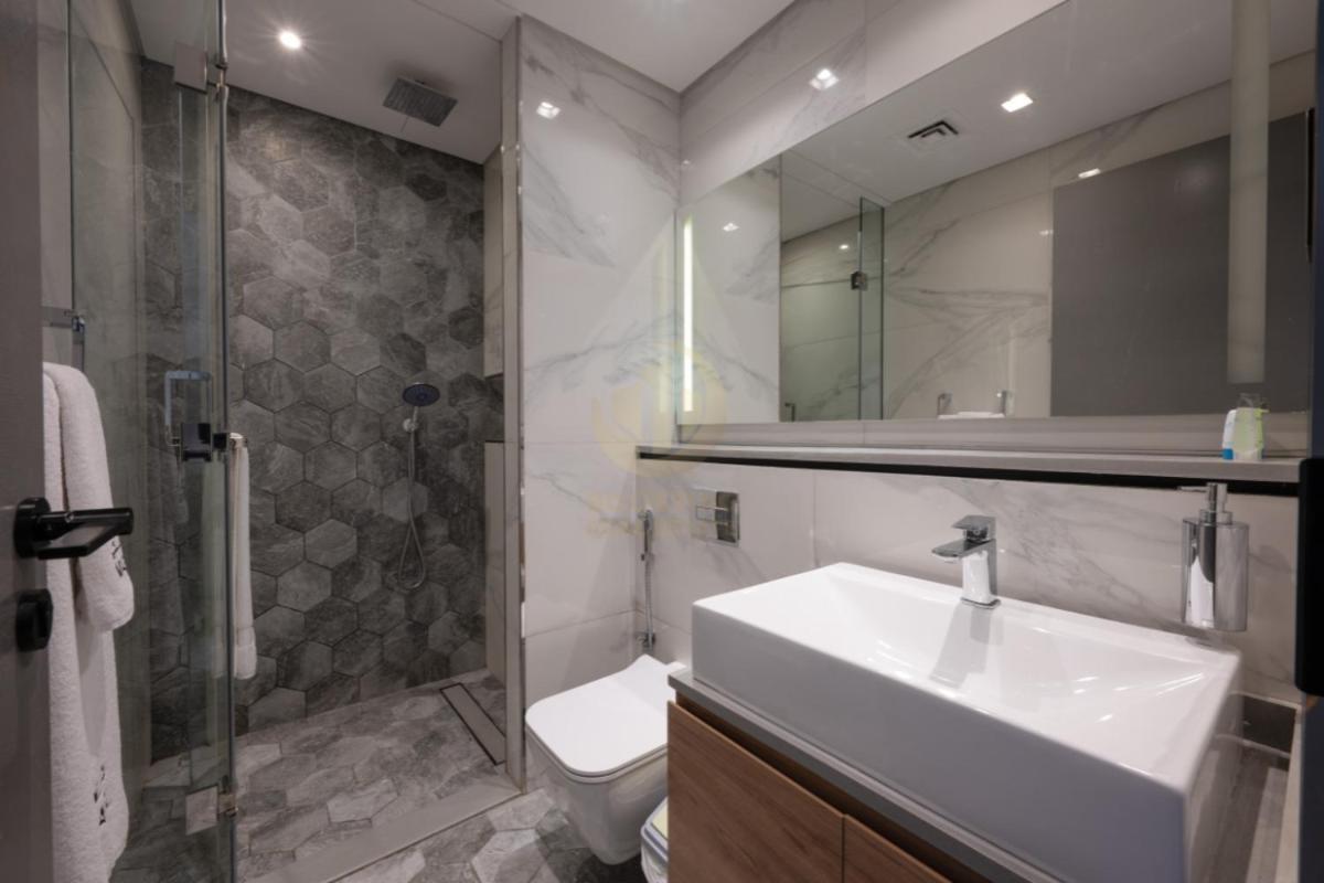 Apartment Elegant 2br Business Bay Near To Mall & Burj Khalifa -1802 *