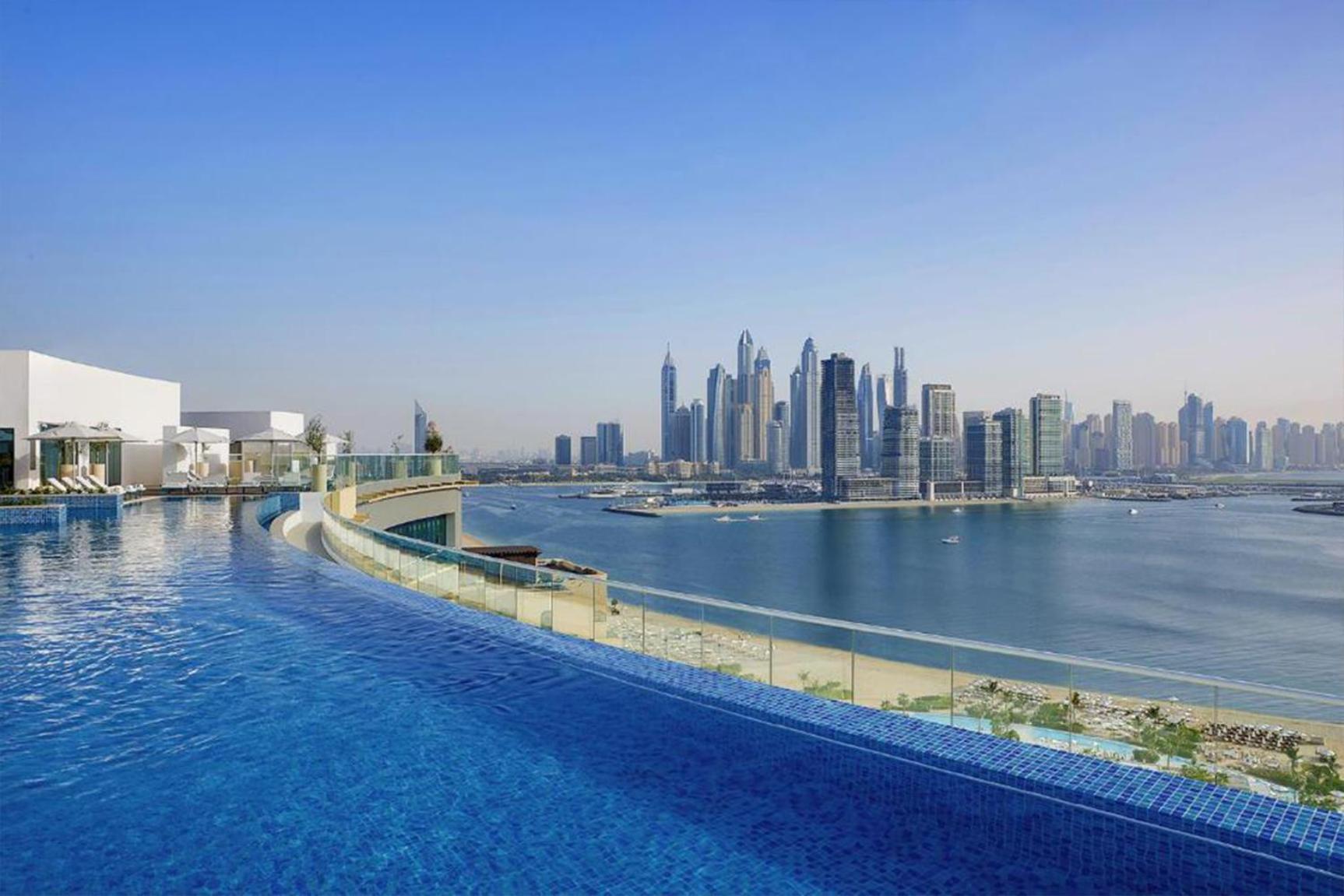 Livbnb-upgraded Urbanchic 1br With Balcony * Dubai