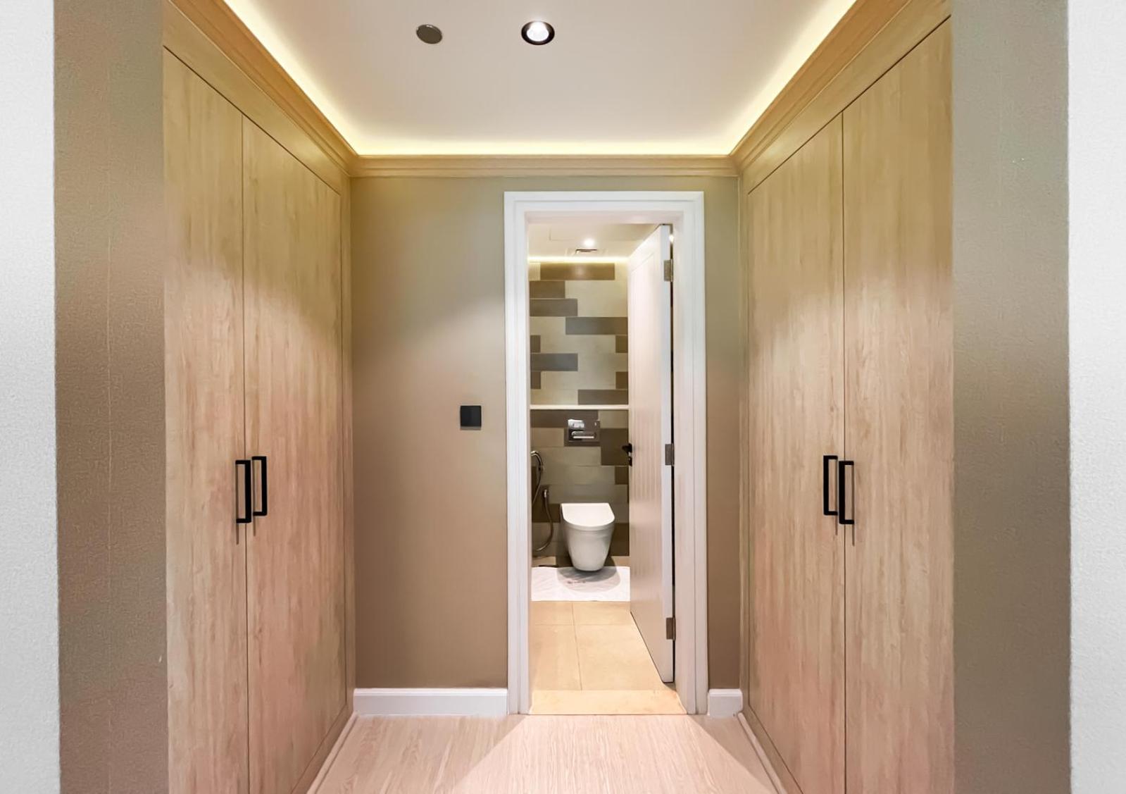 Livbnb-upgraded Urbanchic 1br With Balcony Dubai