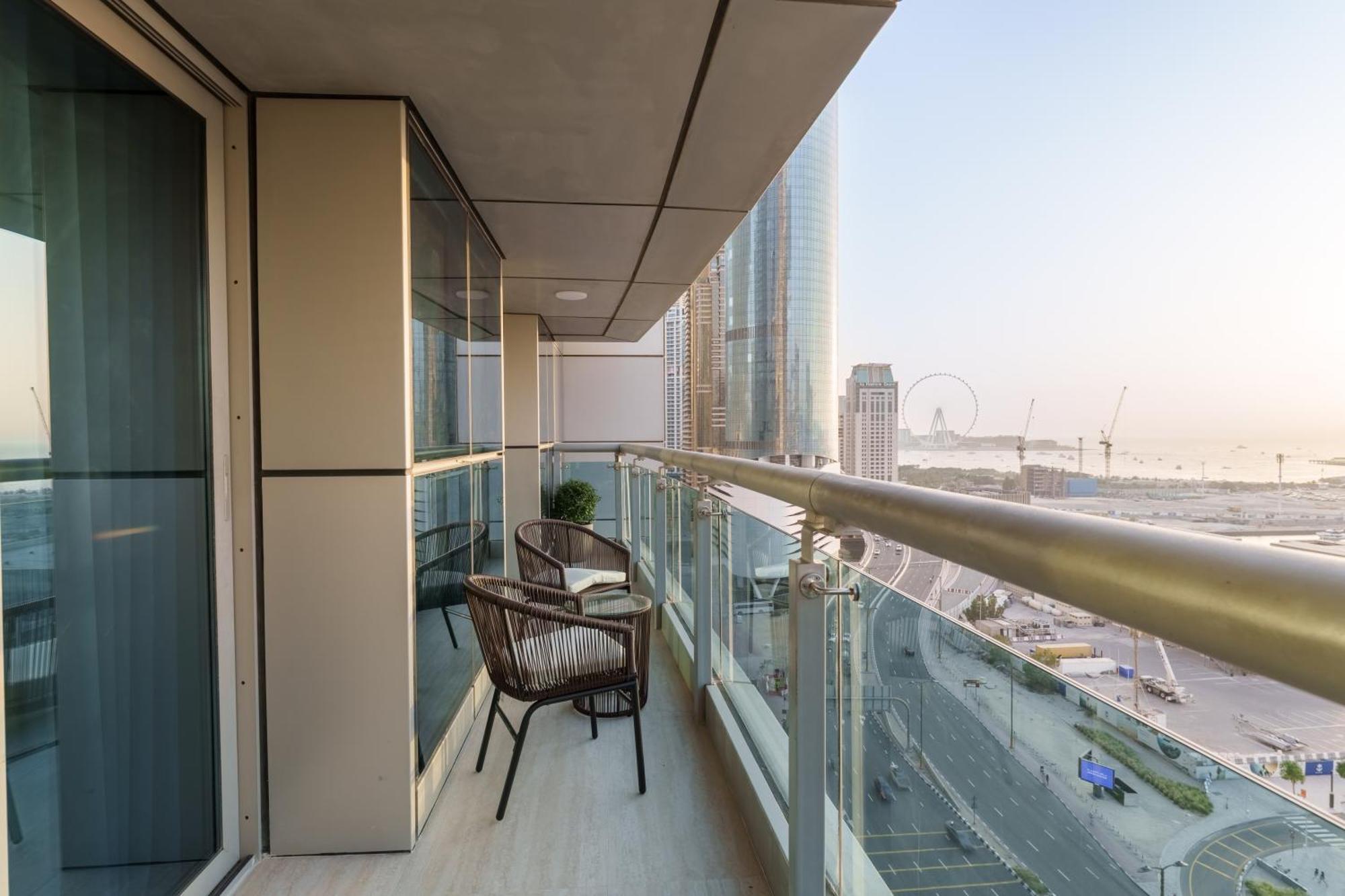 Daniels 2br At Princess Tower With Sea View * Dubai
