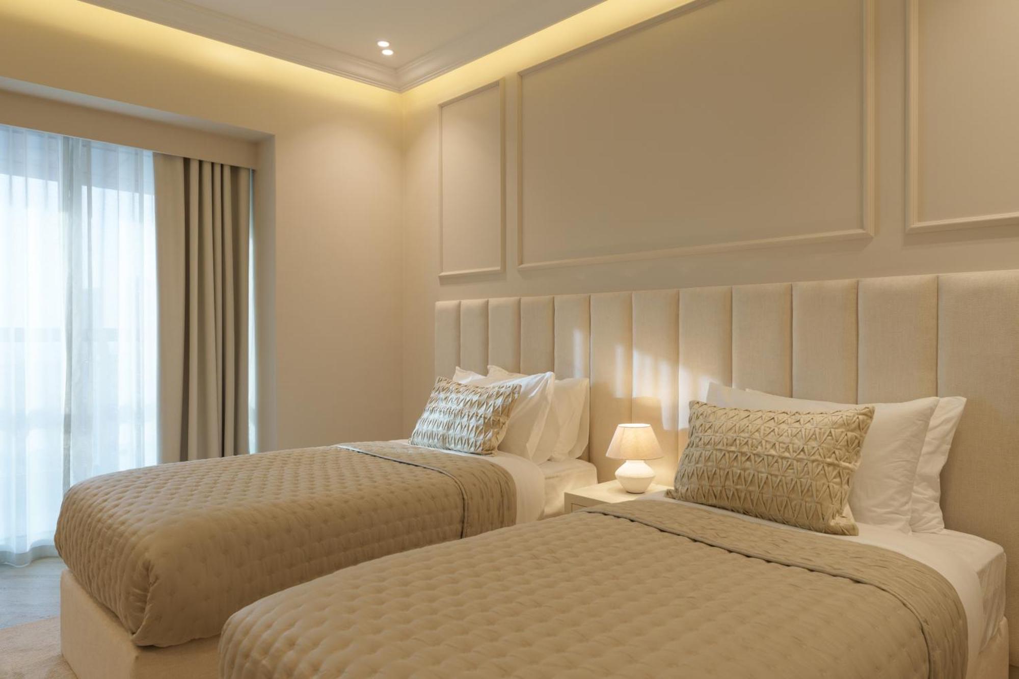 Daniels 2br At Princess Tower With Sea View Apartment