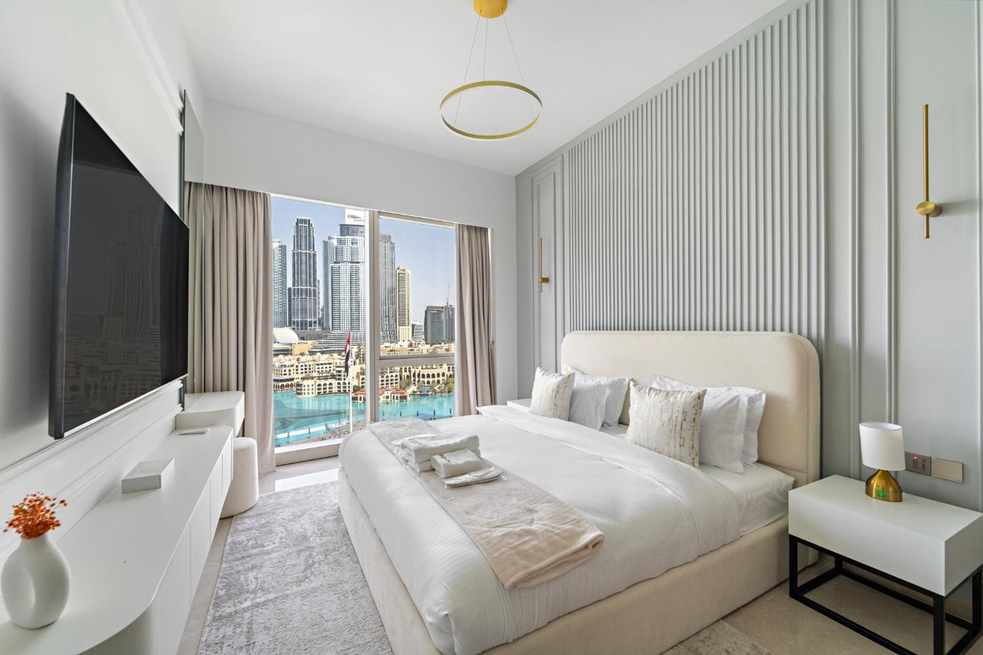 Apartment Luxurious 2br With Full Burj Khalifa And Fountain View Dubai