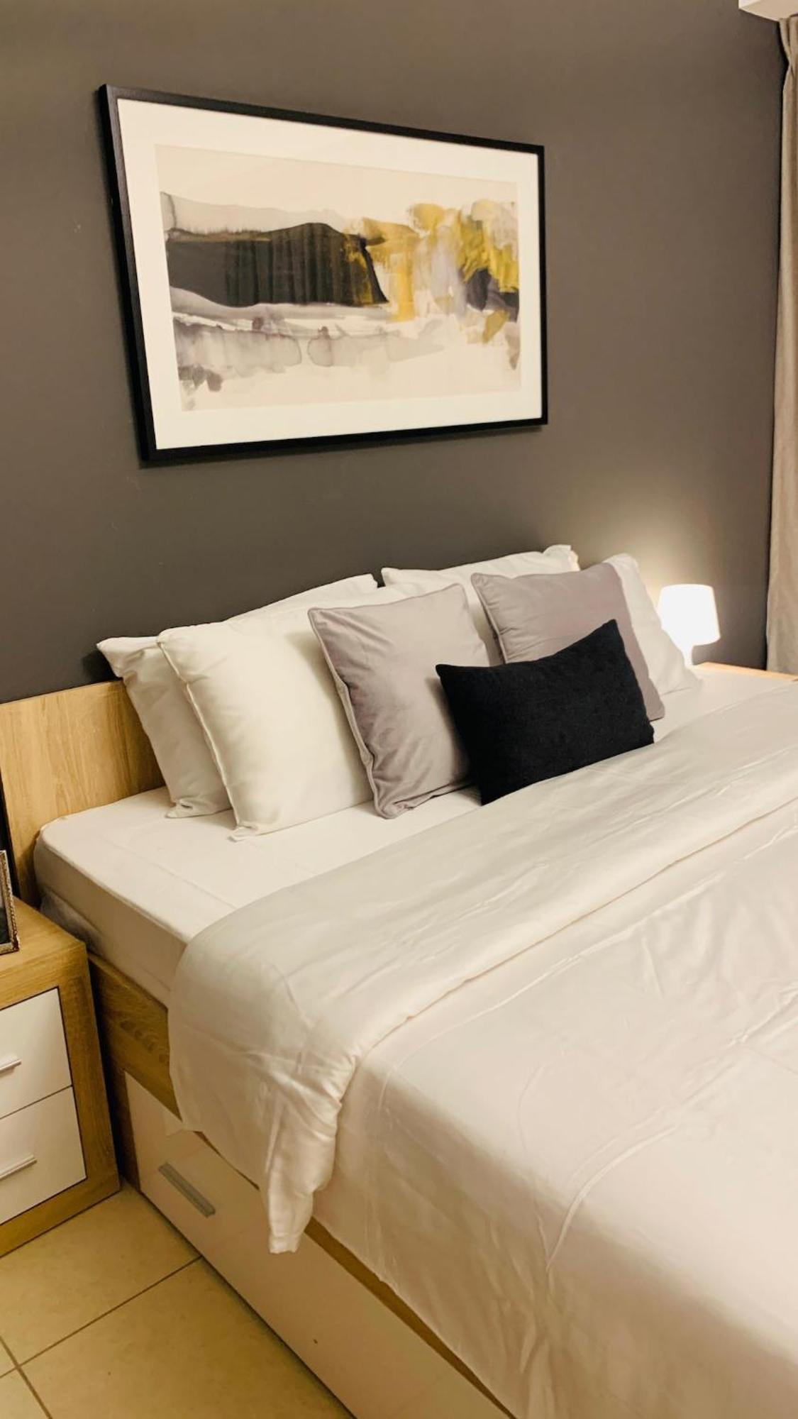 Downtown - Near Burj Khalifa - Free Parking * Dubai