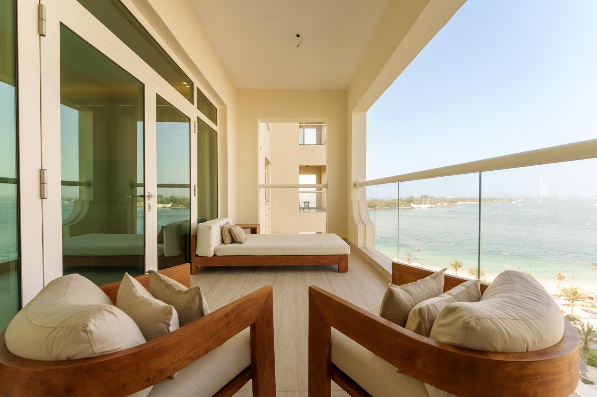 Apartment Daniels 1br At Shoreline With Sea View