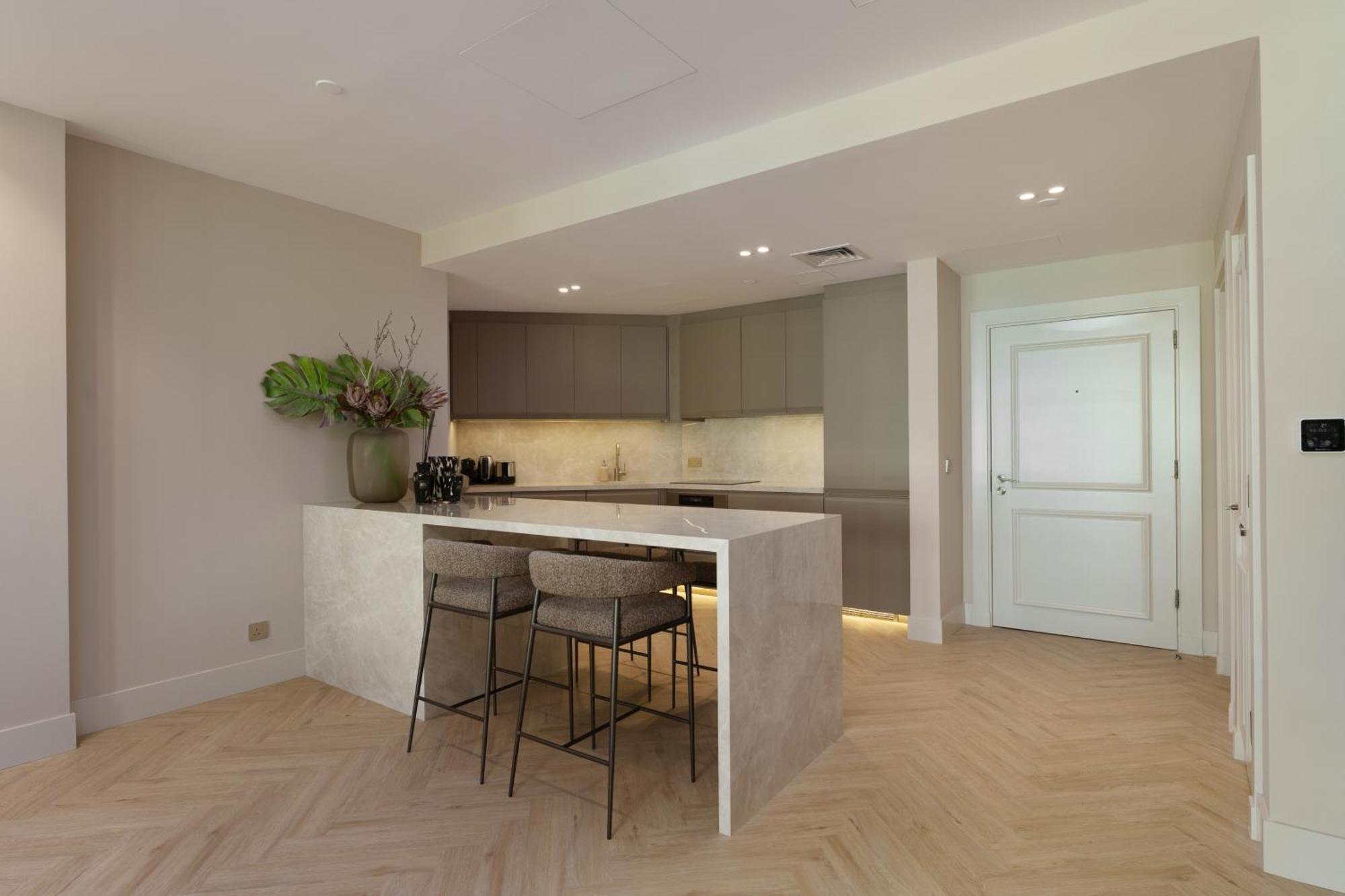 Daniels 1br At Shoreline With Sea View Dubai
