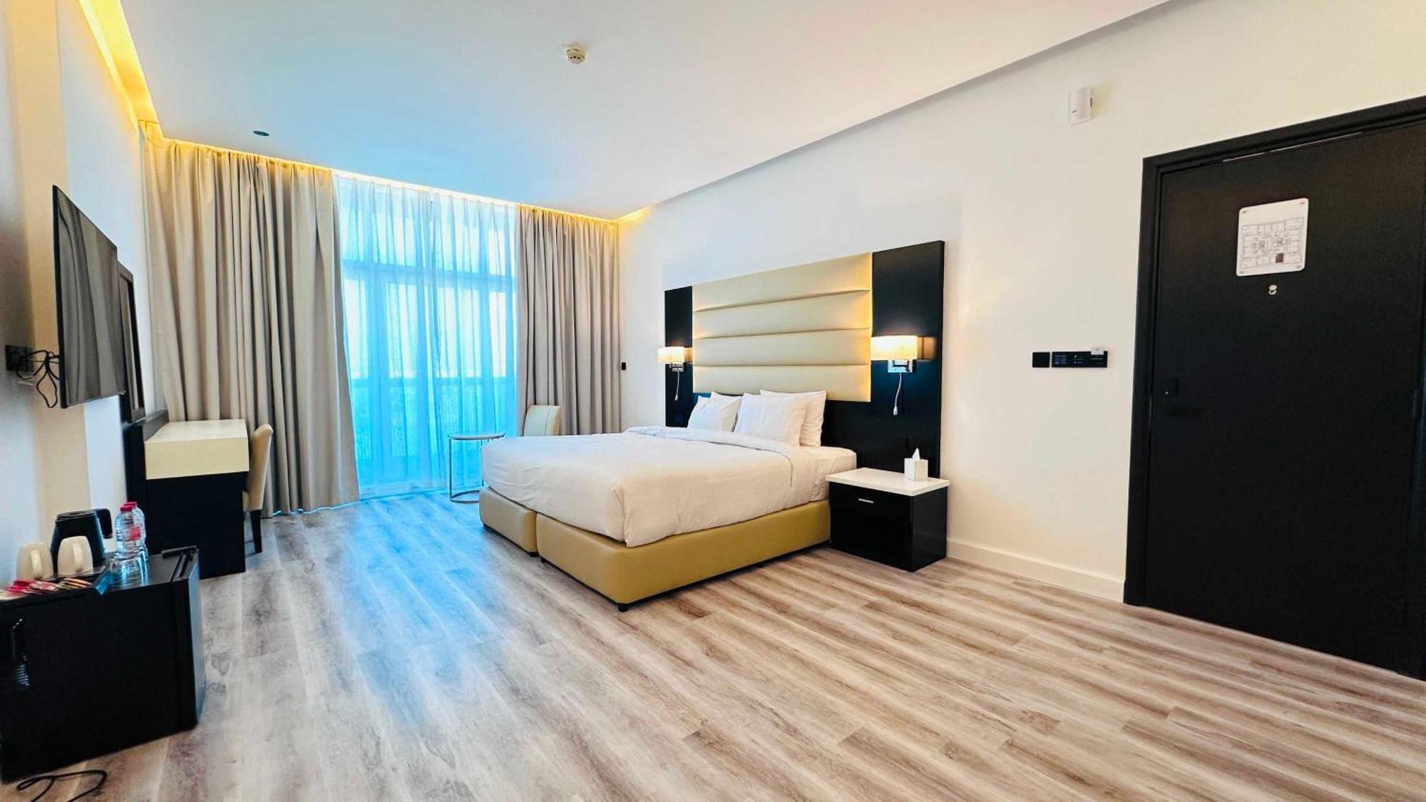 Apartment Emirates Grand