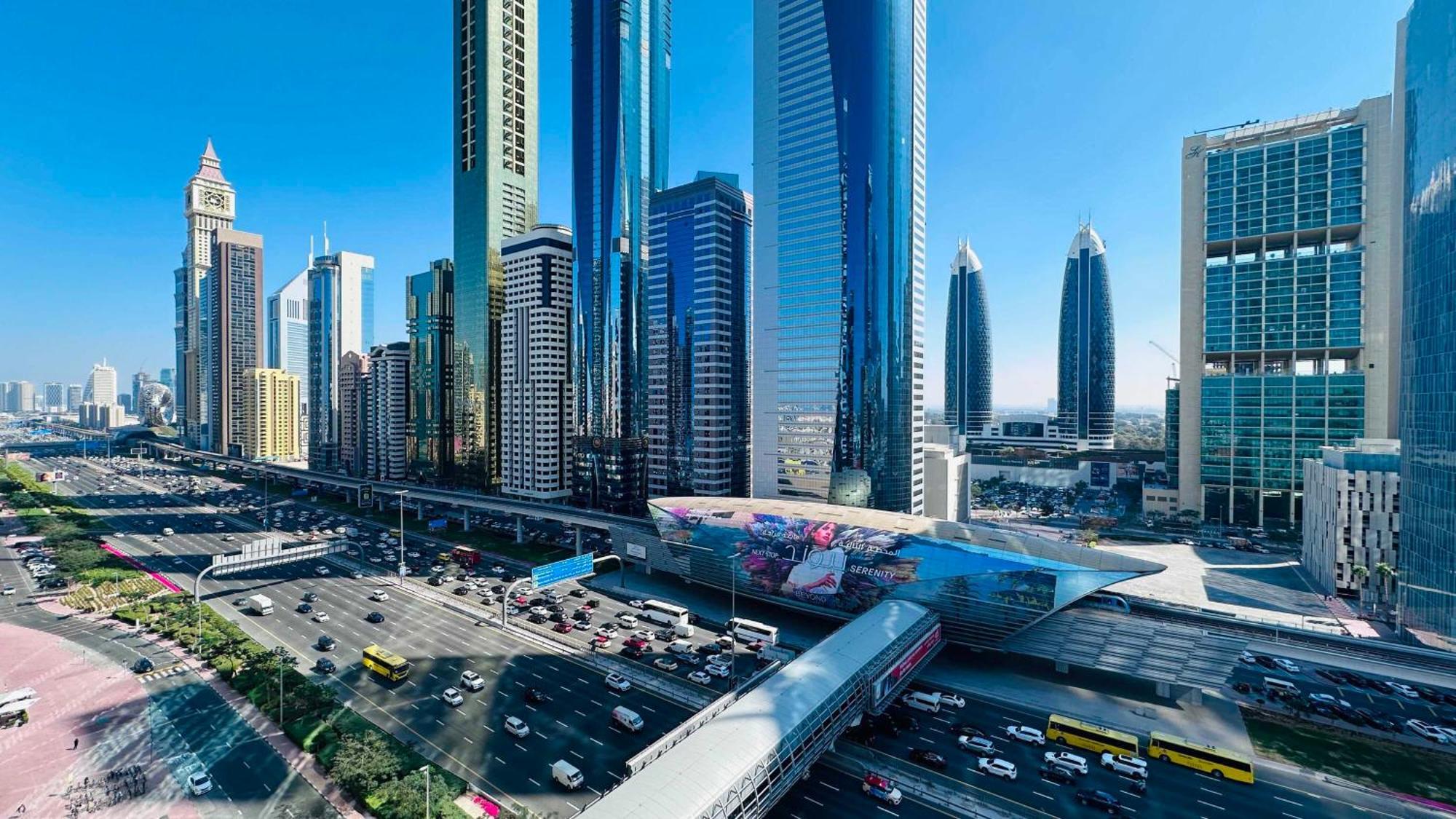 Emirates Grand Luxury Aparthotel Apartment Dubai