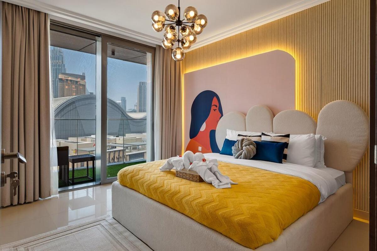 Trendy 1br Dream With Full Burjviews Above Mall Dubai