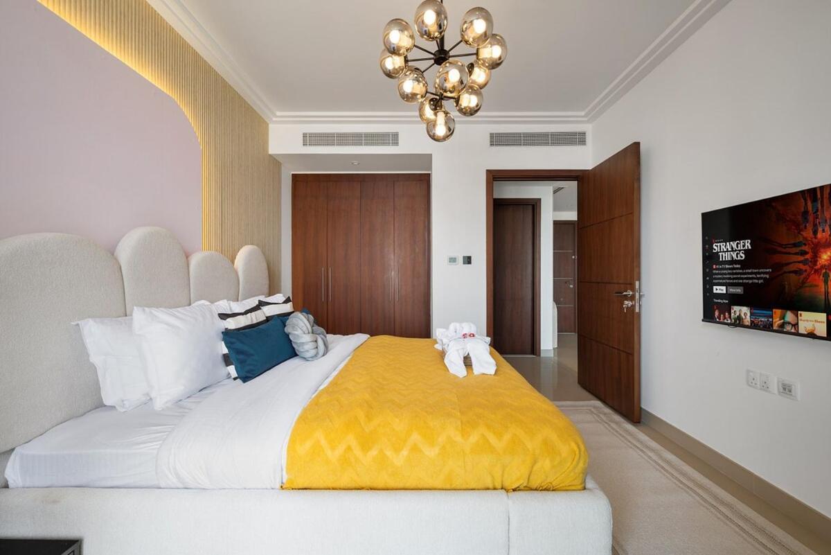 Apartment Trendy 1br Dream With Full Burjviews Above Mall