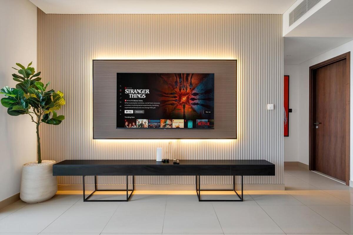 Trendy 1br Dream With Full Burjviews Above Mall Dubai
