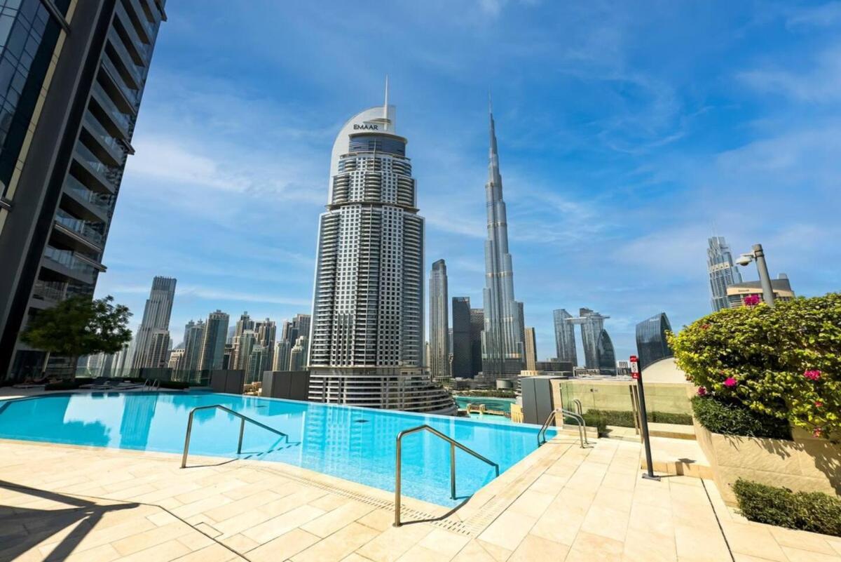 Trendy 1br Dream With Full Burjviews Above Mall Apartment *