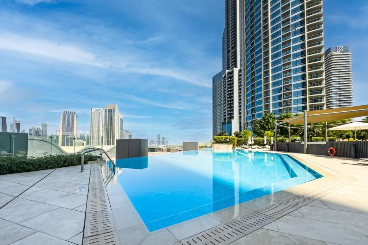 Trendy 1br Dream With Full Burjviews Above Mall *