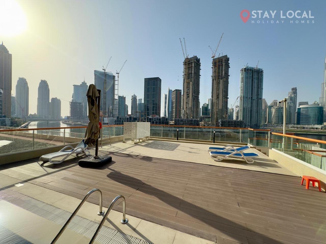 Apartment Urban Retreat Cozy Business Bay Canal Burj View *