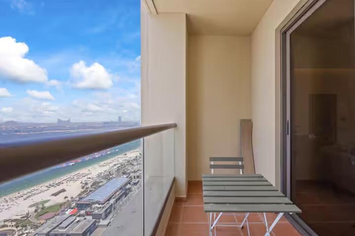 Luxury 2br In Jbr, Full Sea And Eye View Apartment
