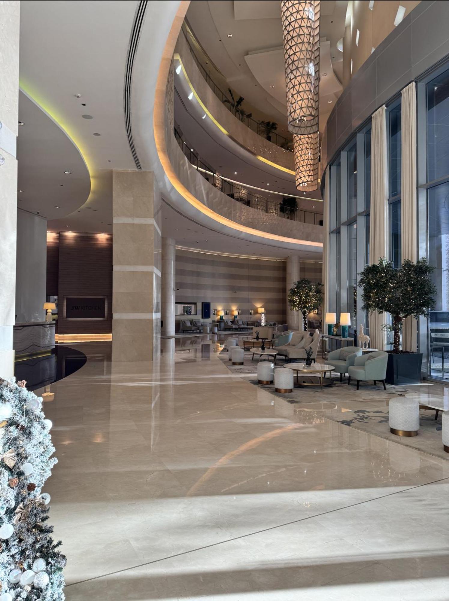 On The 30th Floor With Stunning Marina View *