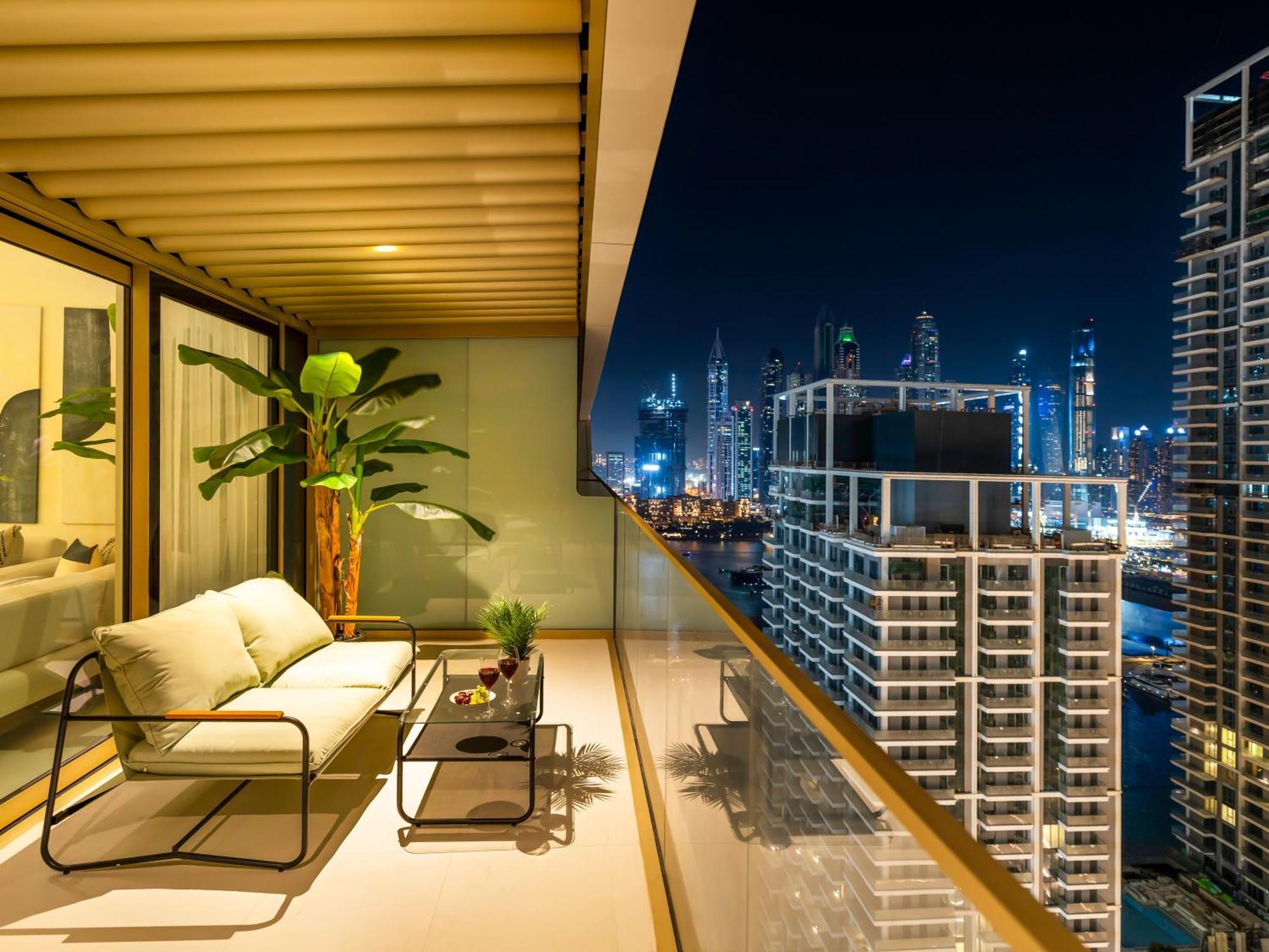 Utra Lux Large 1 Bedroom With Sunset Views And Private Beach Apartment *