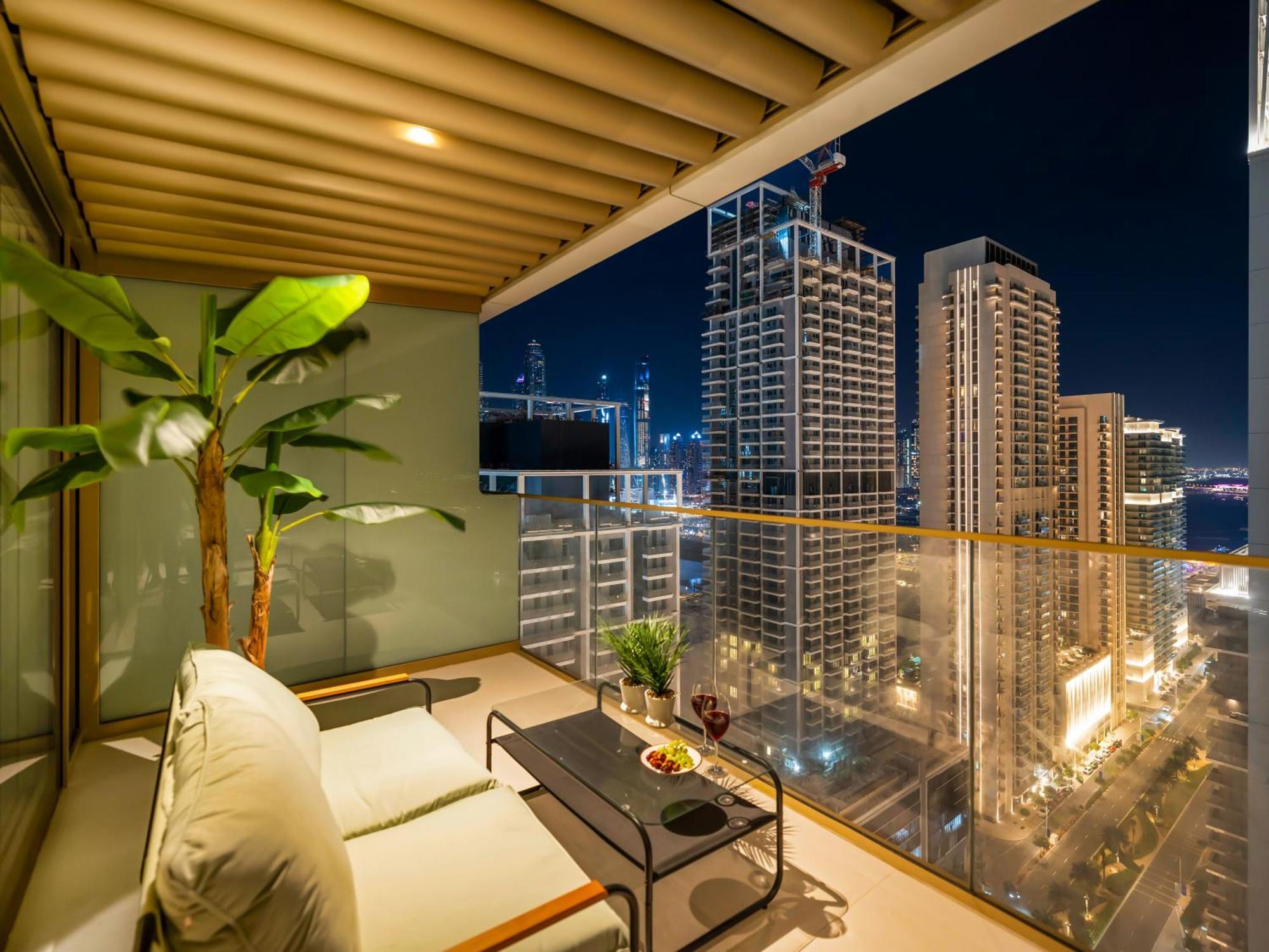 Utra Lux Large 1 Bedroom With Sunset Views And Private Beach Apartment *
