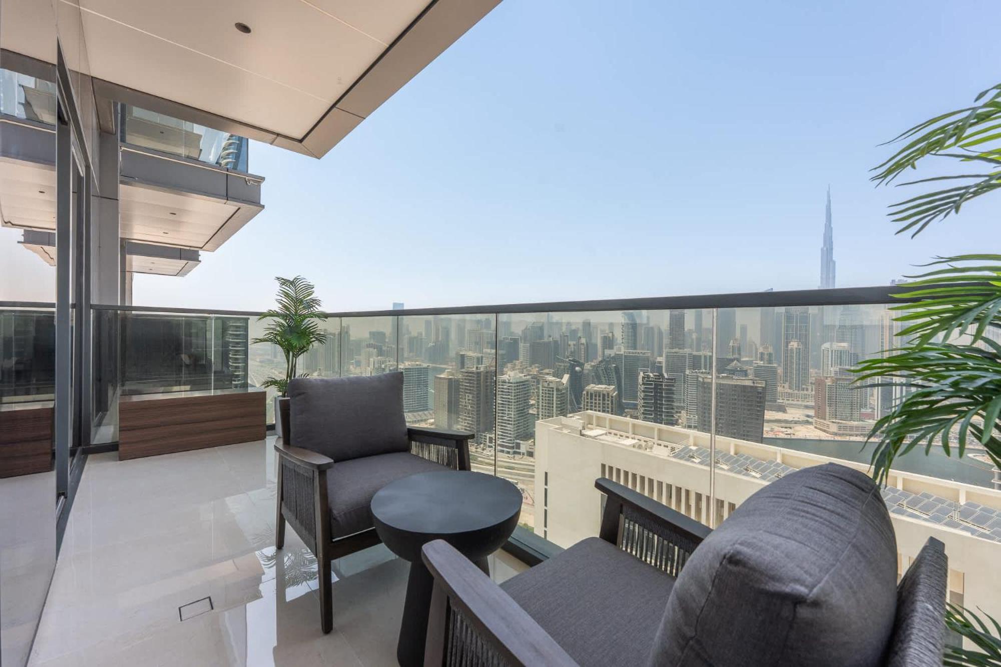 1 Bedroom In Nobles Tower With Burj Khalifa Views Apartment