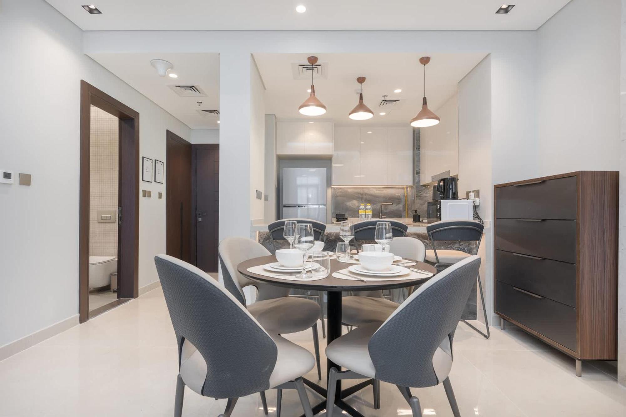 Apartment 1 Bedroom In Nobles Tower With Burj Khalifa Views
