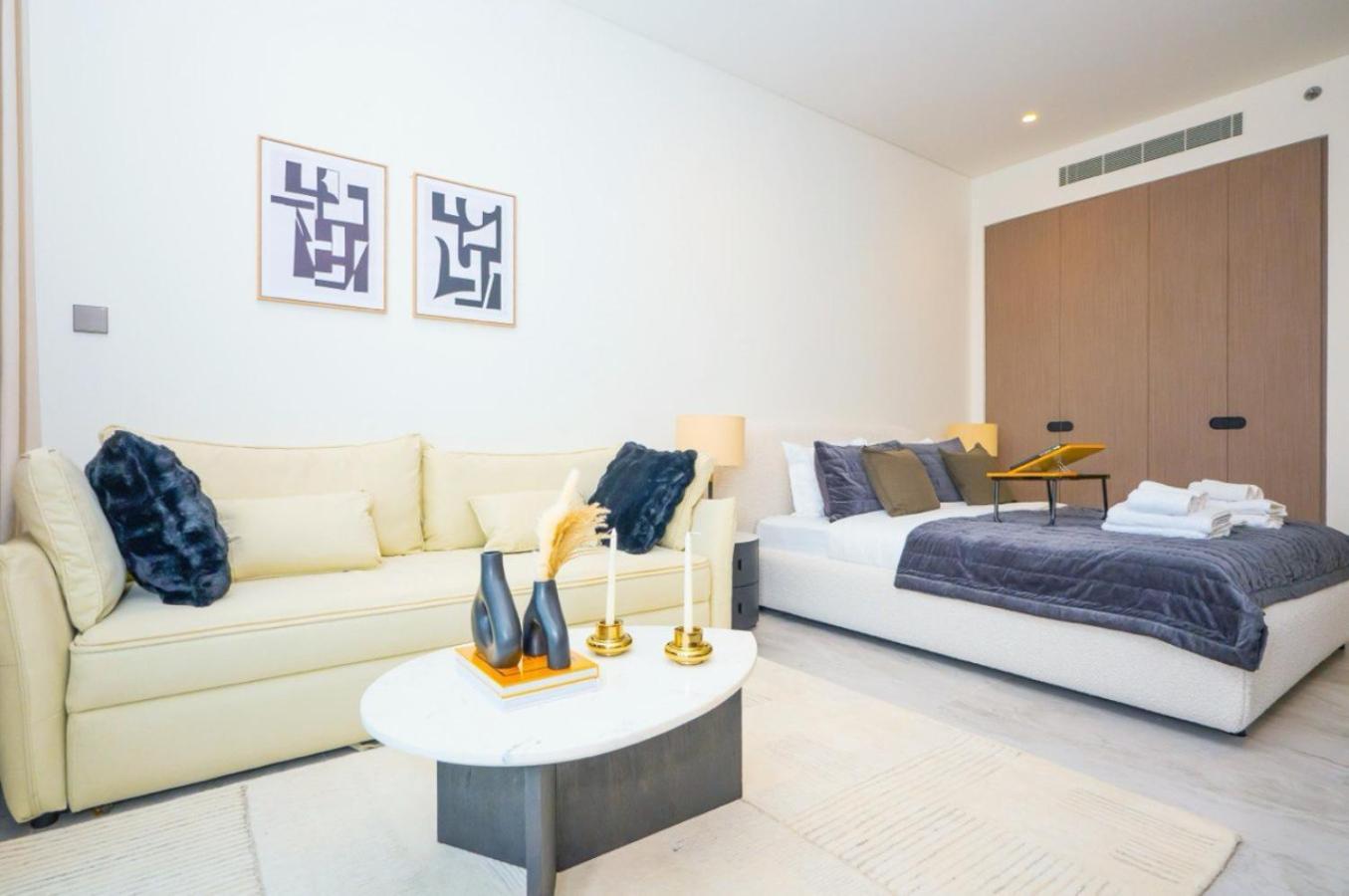 High Floor Burj And Canal View Business Bay Apartment