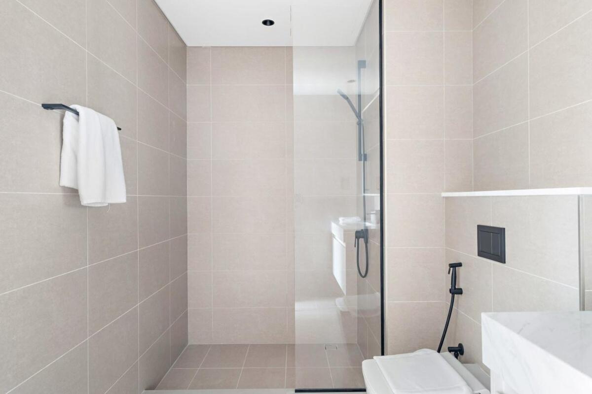 Silkhaus High Floor 2 Bdr Burj Khalifa View Apartment
