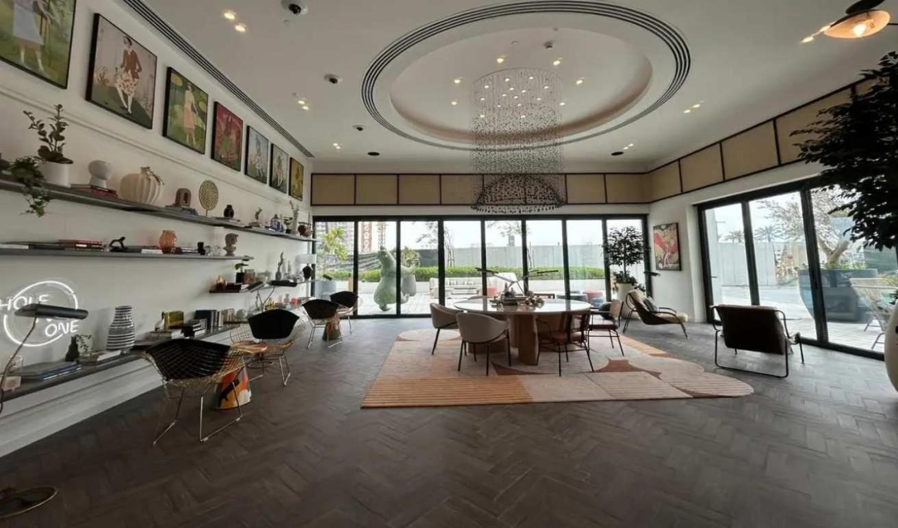 Silkhaus Chic 1bdr At Golfville In Hills